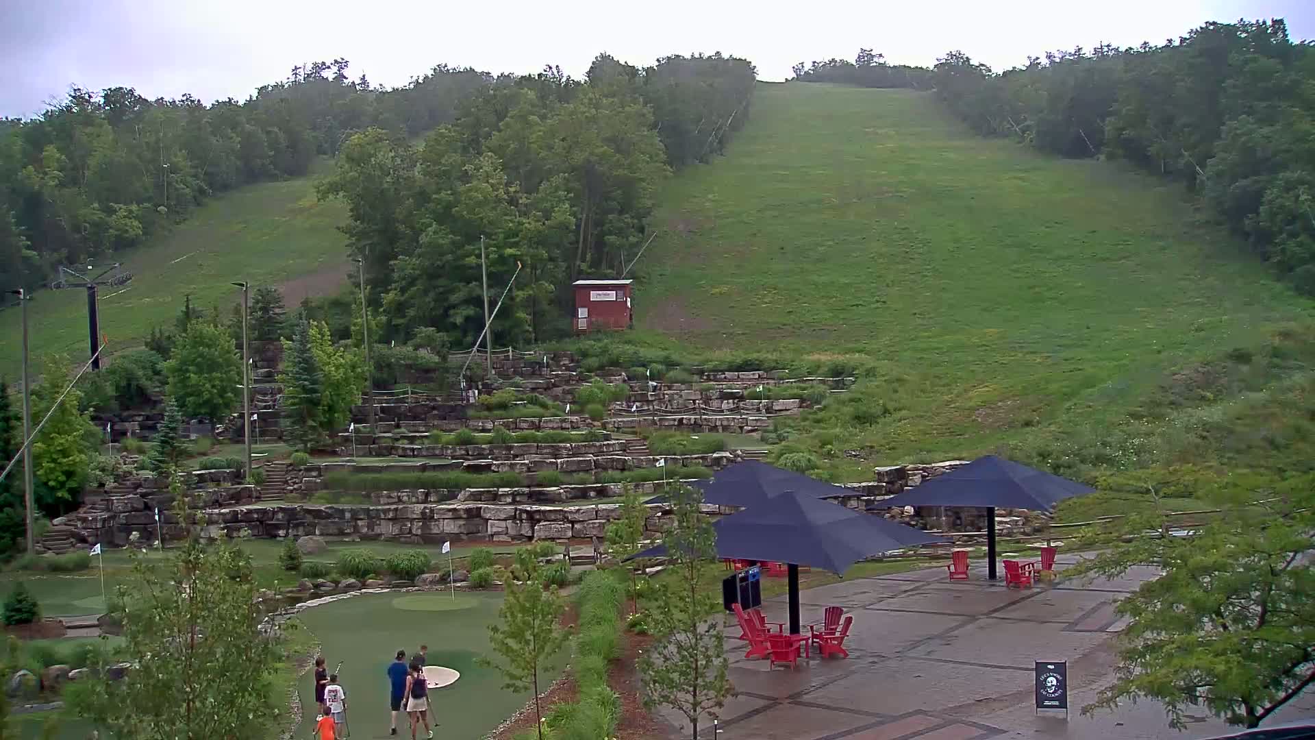Blue Mountain Village Base Ski Slope and Ropeway Live Cam - Collingwood, Blue Mountains, Simcoe, Ontario, Canada