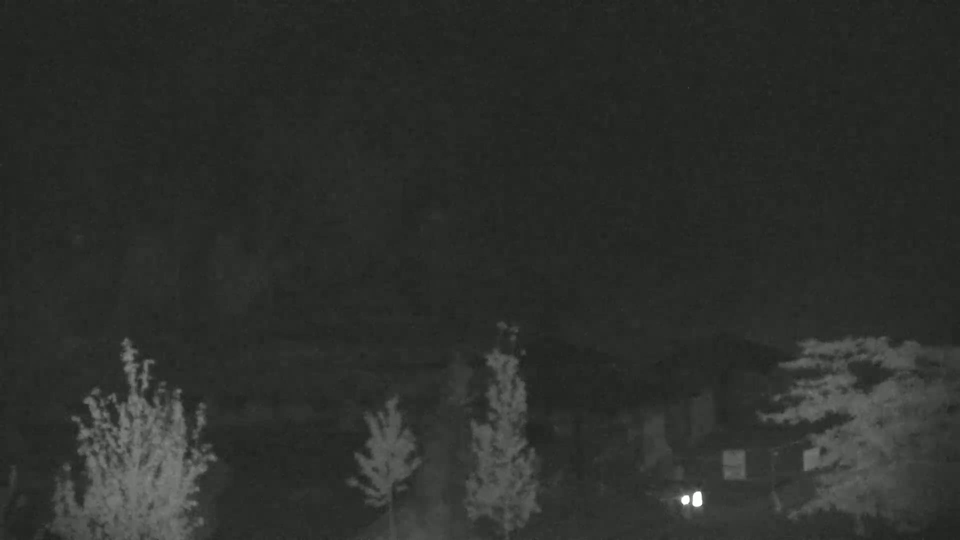 Blue Mountain Village Base Ski Slope and Ropeway Live Cam - Collingwood, Blue Mountains, Simcoe, Ontario, Canada