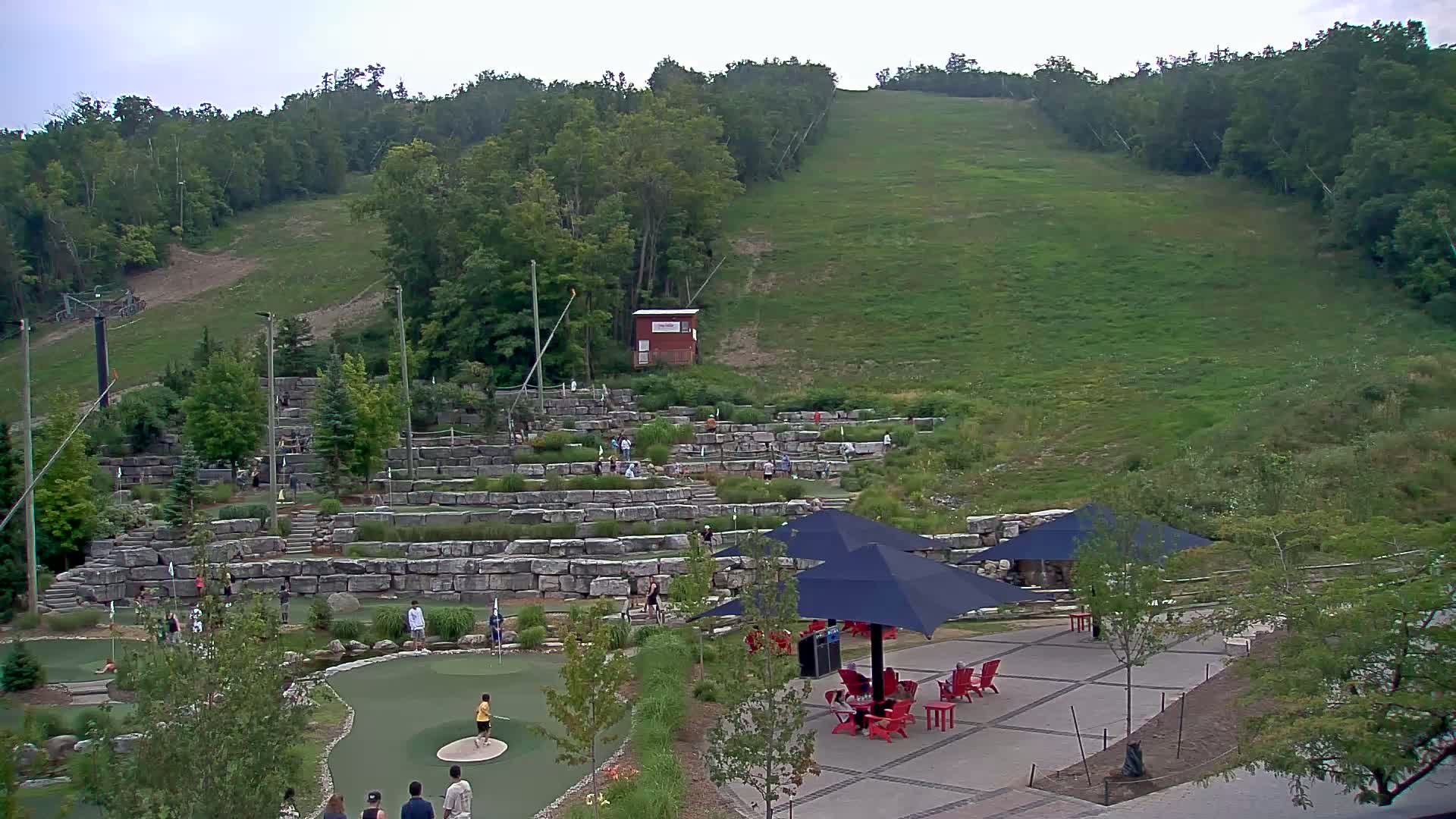 Blue Mountain Village Base Ski Slope and Ropeway Live Cam - Collingwood, Blue Mountains, Simcoe, Ontario, Canada