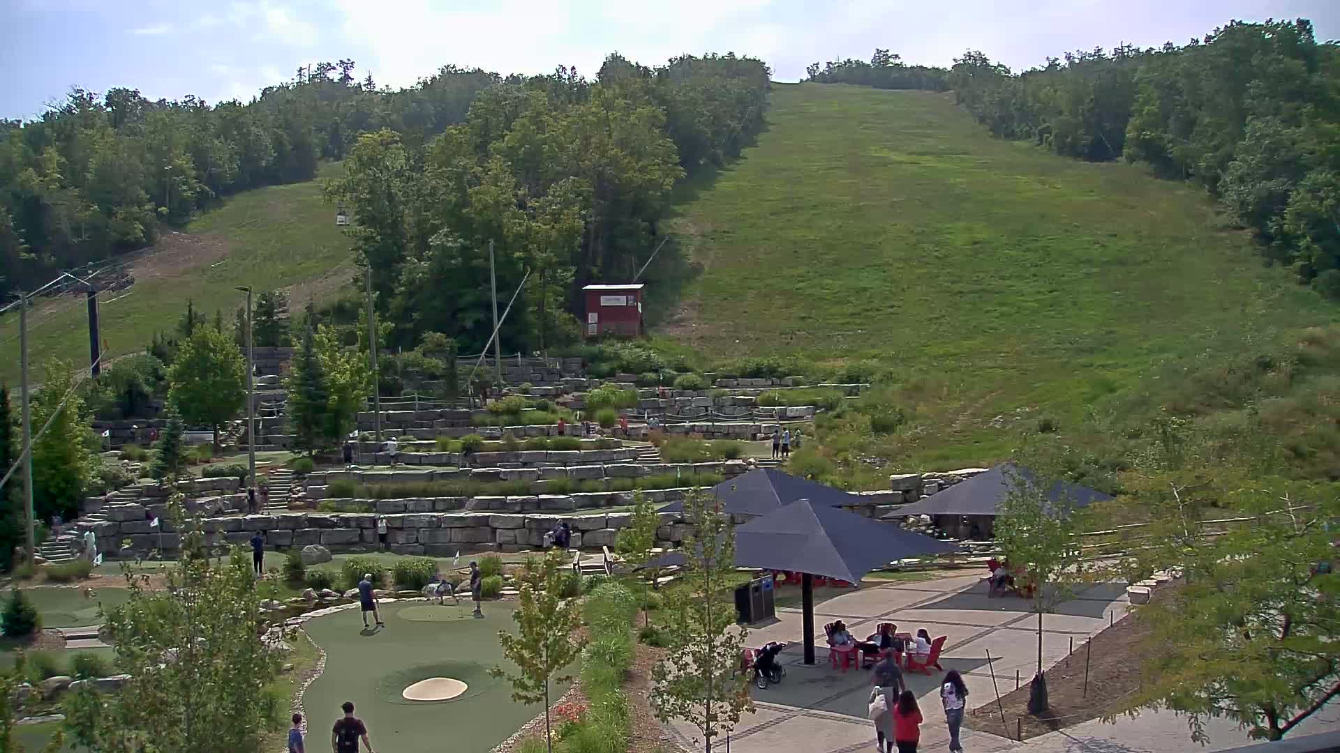 Blue Mountain Village Base Ski Slope and Ropeway Live Cam - Collingwood, Blue Mountains, Simcoe, Ontario, Canada