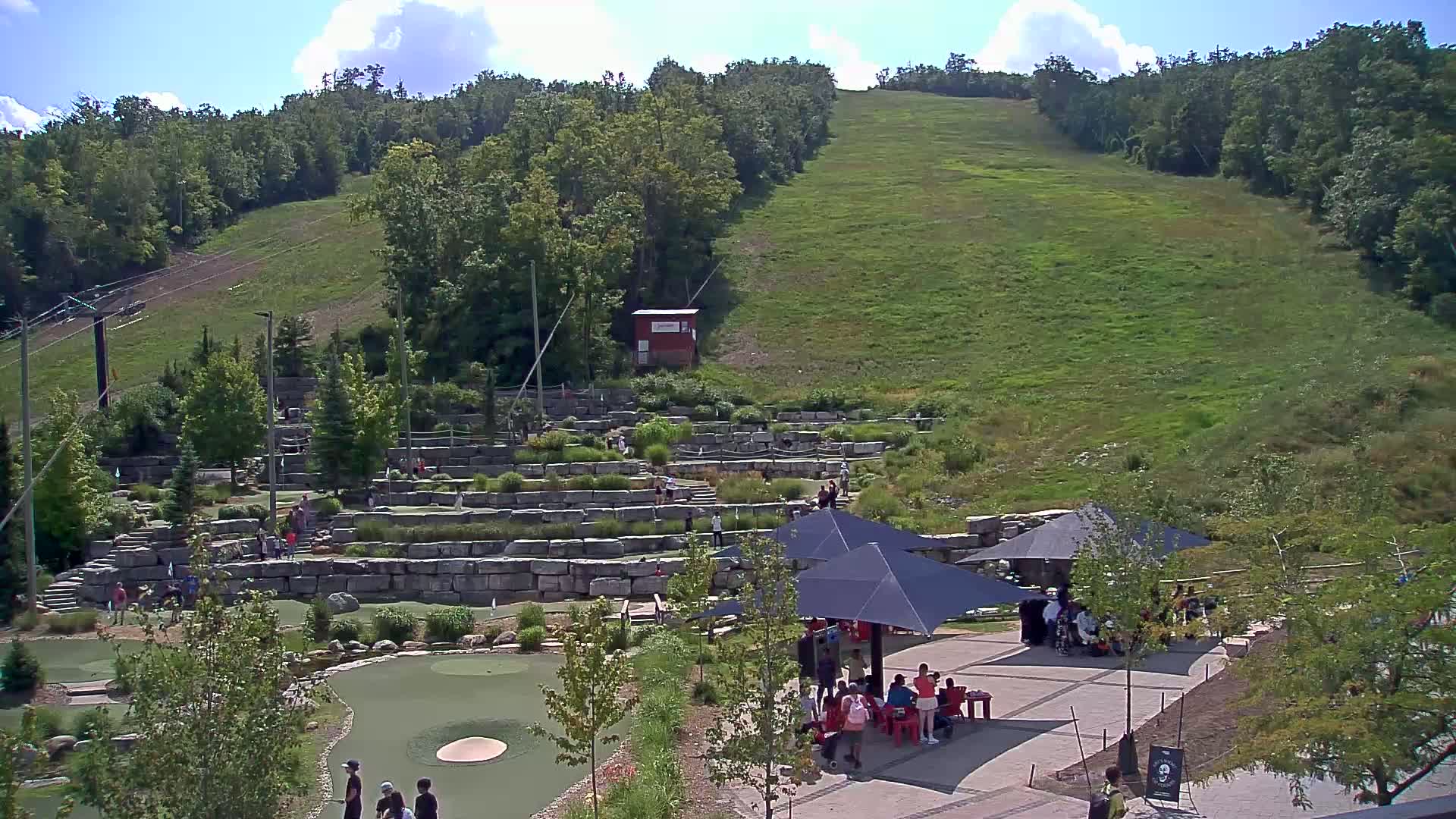 Blue Mountain Village Base Ski Slope and Ropeway Live Cam - Collingwood, Blue Mountains, Simcoe, Ontario, Canada