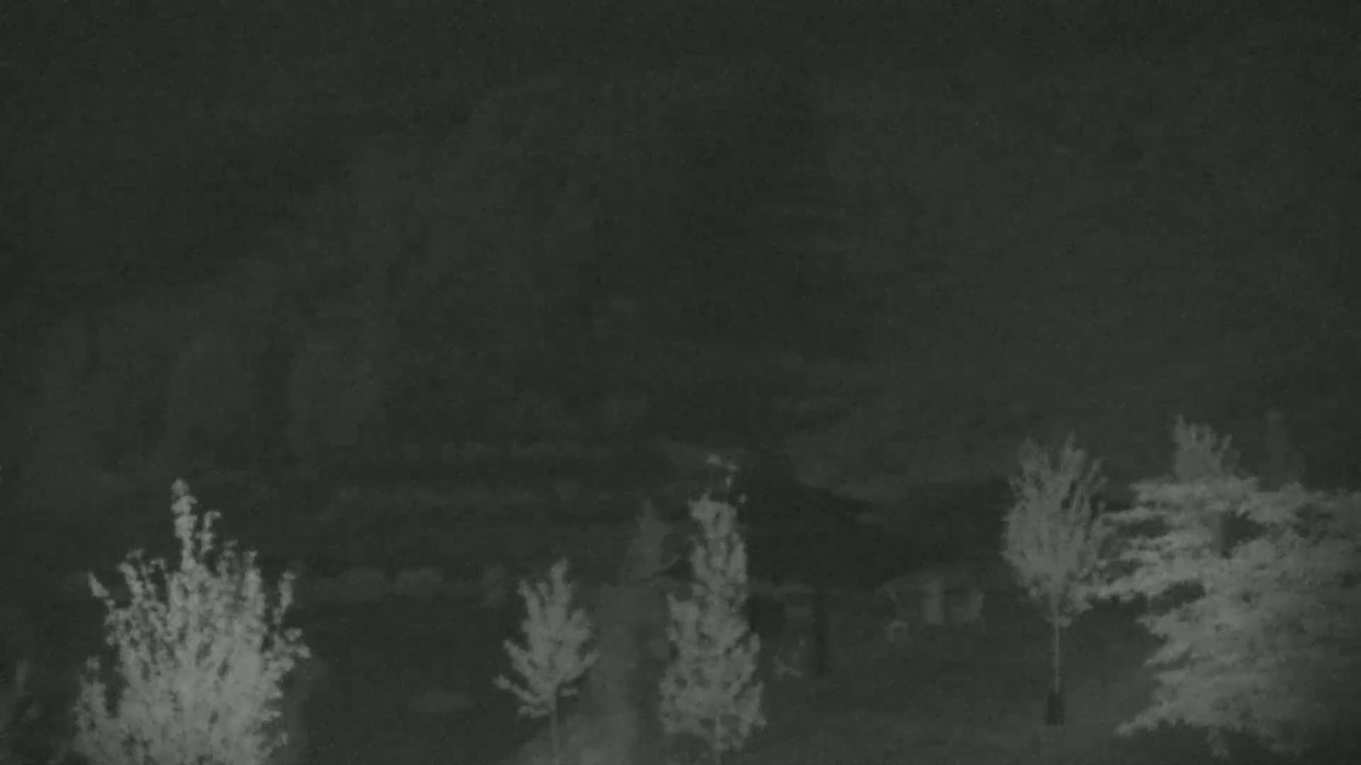 Blue Mountain Village Base Ski Slope and Ropeway Live Cam - Collingwood, Blue Mountains, Simcoe, Ontario, Canada