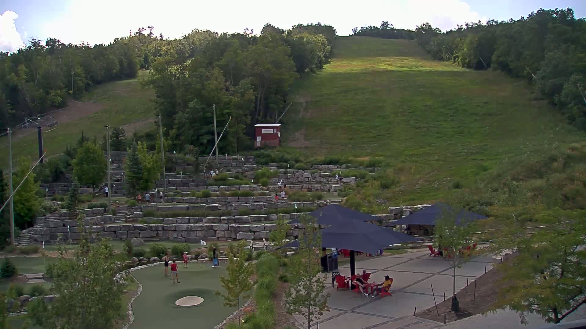 Blue Mountain Village Base Ski Slope and Ropeway Live Cam - Collingwood, Blue Mountains, Simcoe, Ontario, Canada