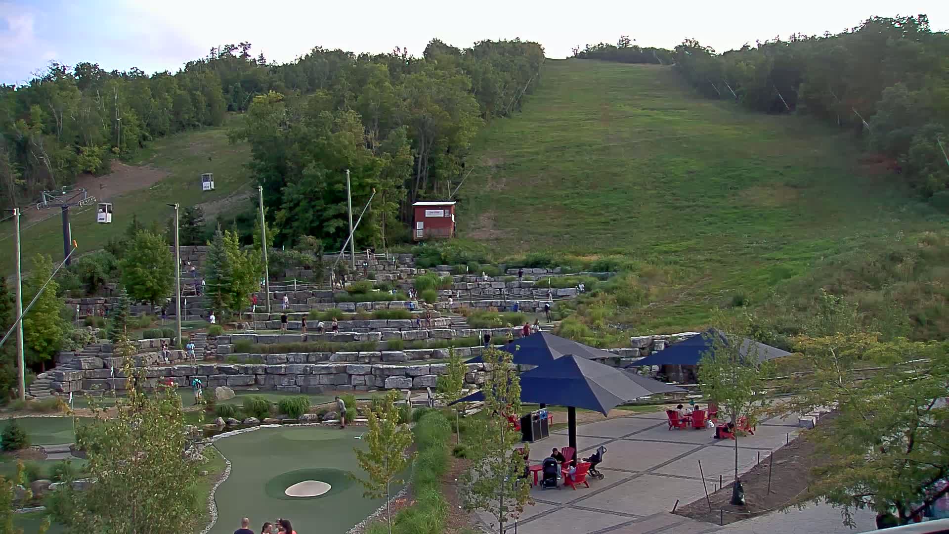 Blue Mountain Village Base Ski Slope and Ropeway Live Cam - Collingwood, Blue Mountains, Simcoe, Ontario, Canada