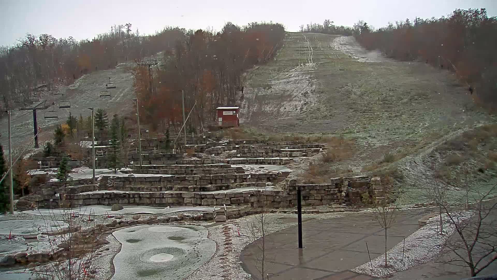 Blue Mountain Village Base Ski Slope and Ropeway Live Cam - Collingwood, Blue Mountains, Simcoe, Ontario, Canada