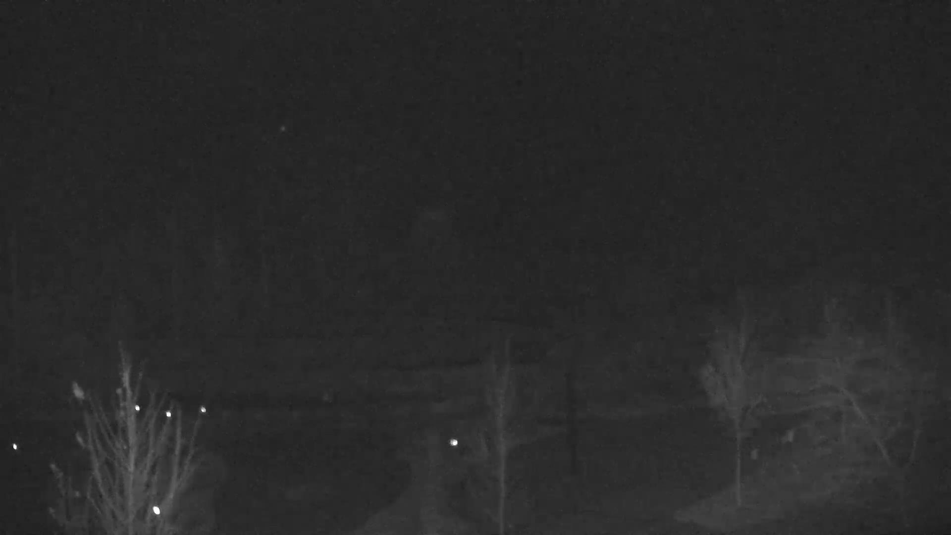 Blue Mountain Village Base Ski Slope and Ropeway Live Cam - Collingwood, Blue Mountains, Simcoe, Ontario, Canada