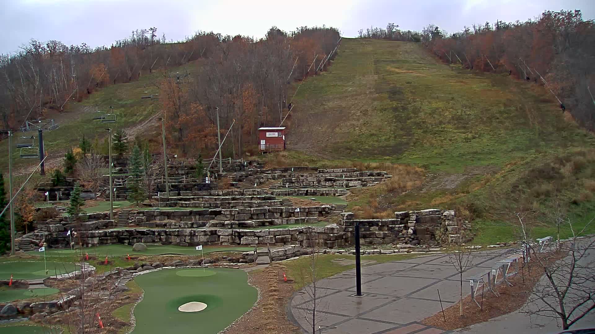 Blue Mountain Village Base Ski Slope and Ropeway Live Cam - Collingwood, Blue Mountains, Simcoe, Ontario, Canada