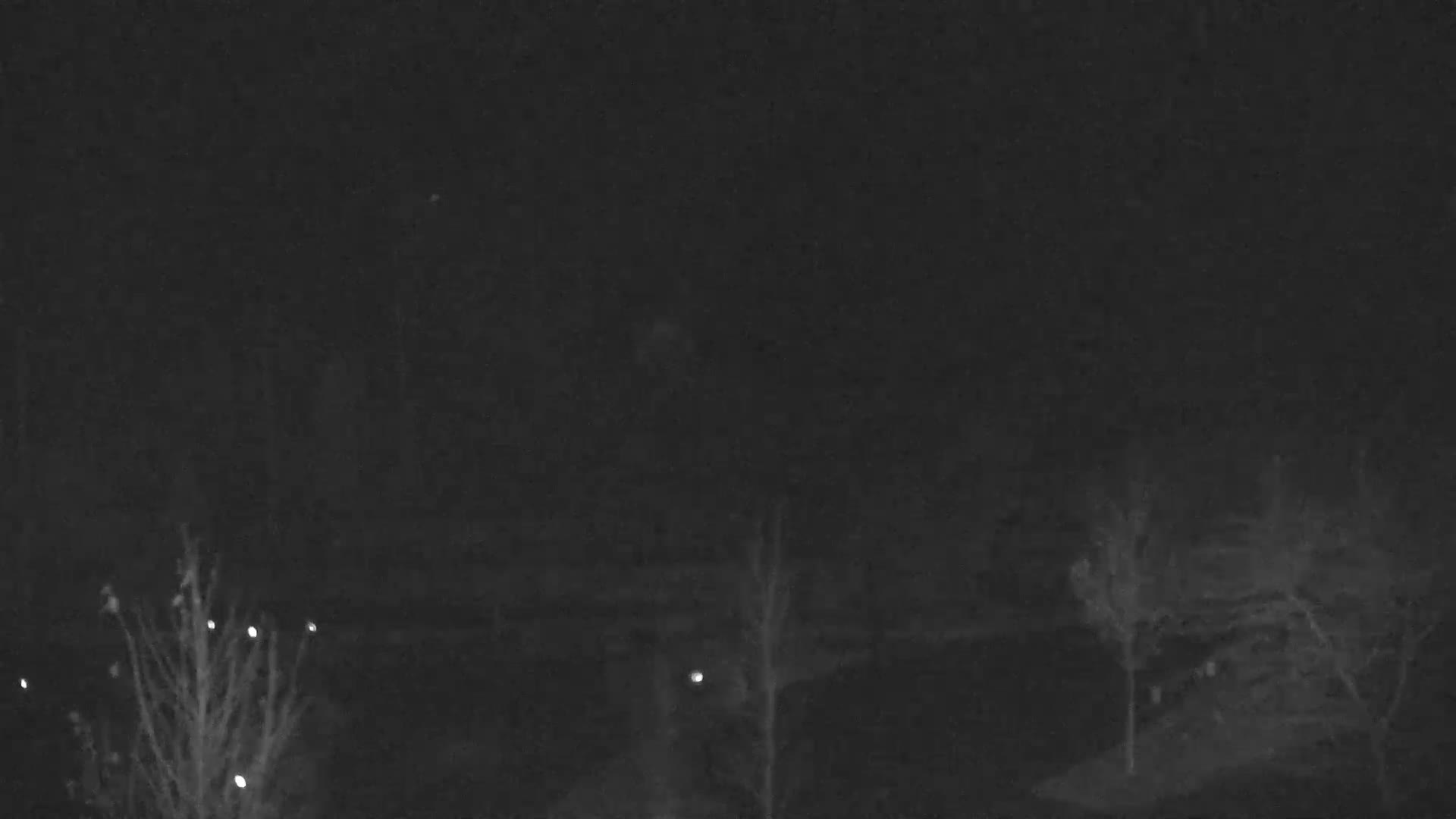 Blue Mountain Village Base Ski Slope and Ropeway Live Cam - Collingwood, Blue Mountains, Simcoe, Ontario, Canada