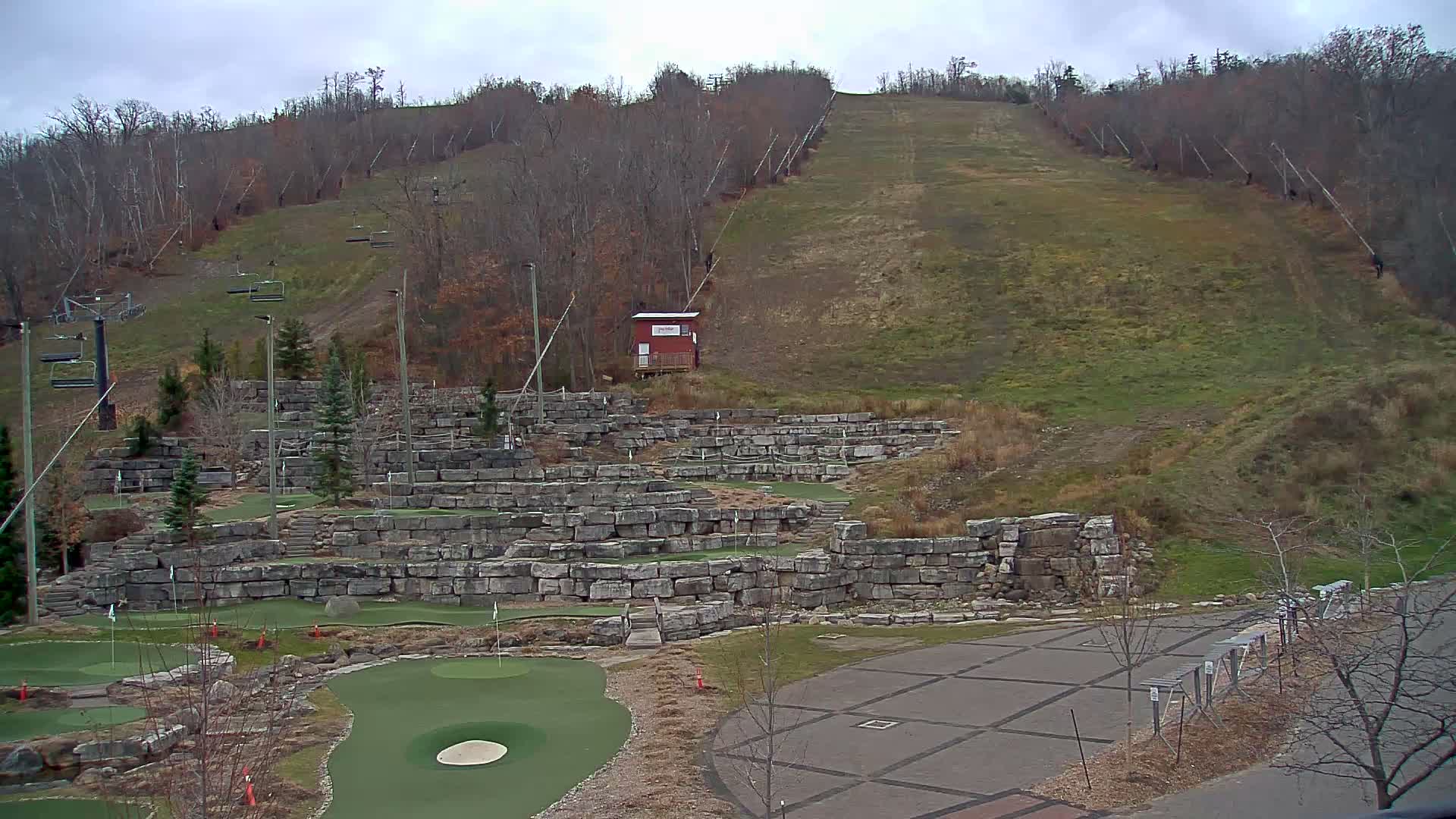 Blue Mountain Village Base Ski Slope and Ropeway Live Cam - Collingwood, Blue Mountains, Simcoe, Ontario, Canada