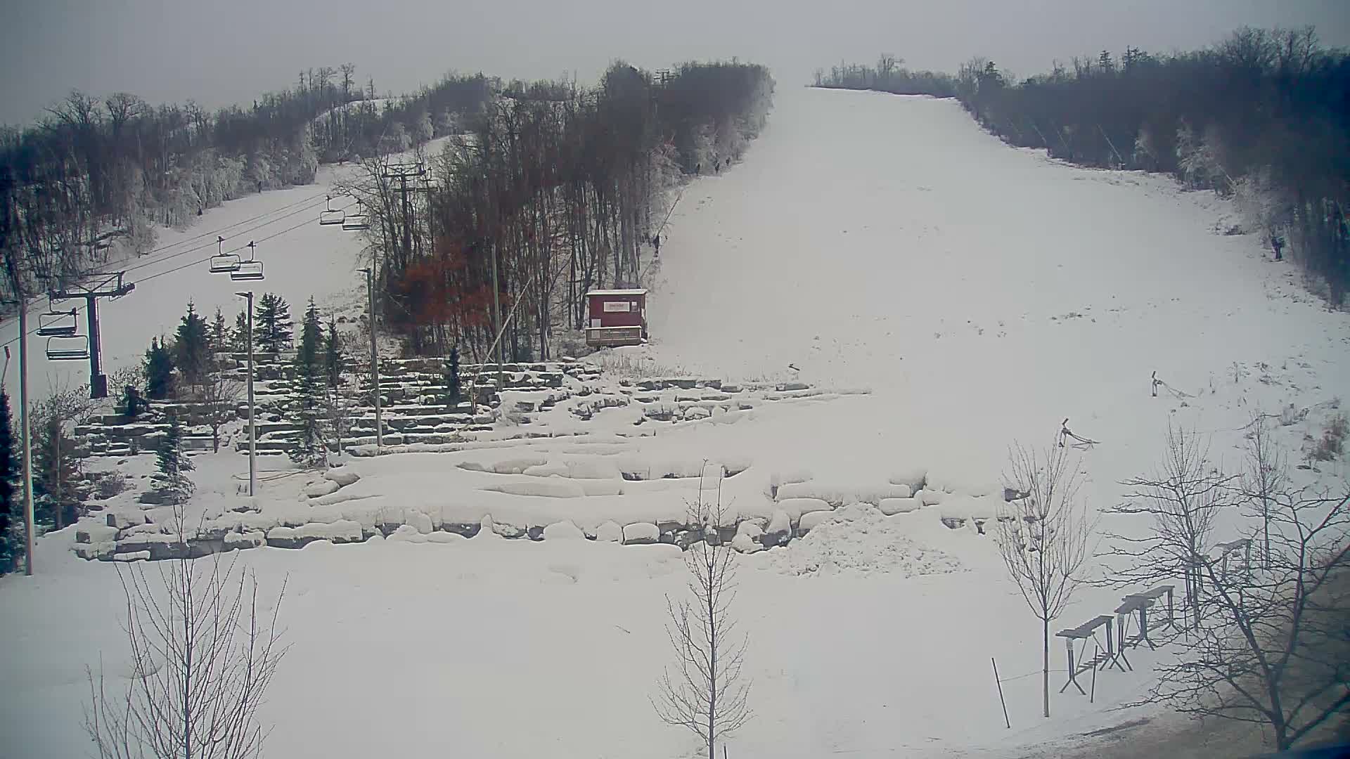 Blue Mountain Village Base Ski Slope and Ropeway Live Cam - Collingwood, Blue Mountains, Simcoe, Ontario, Canada