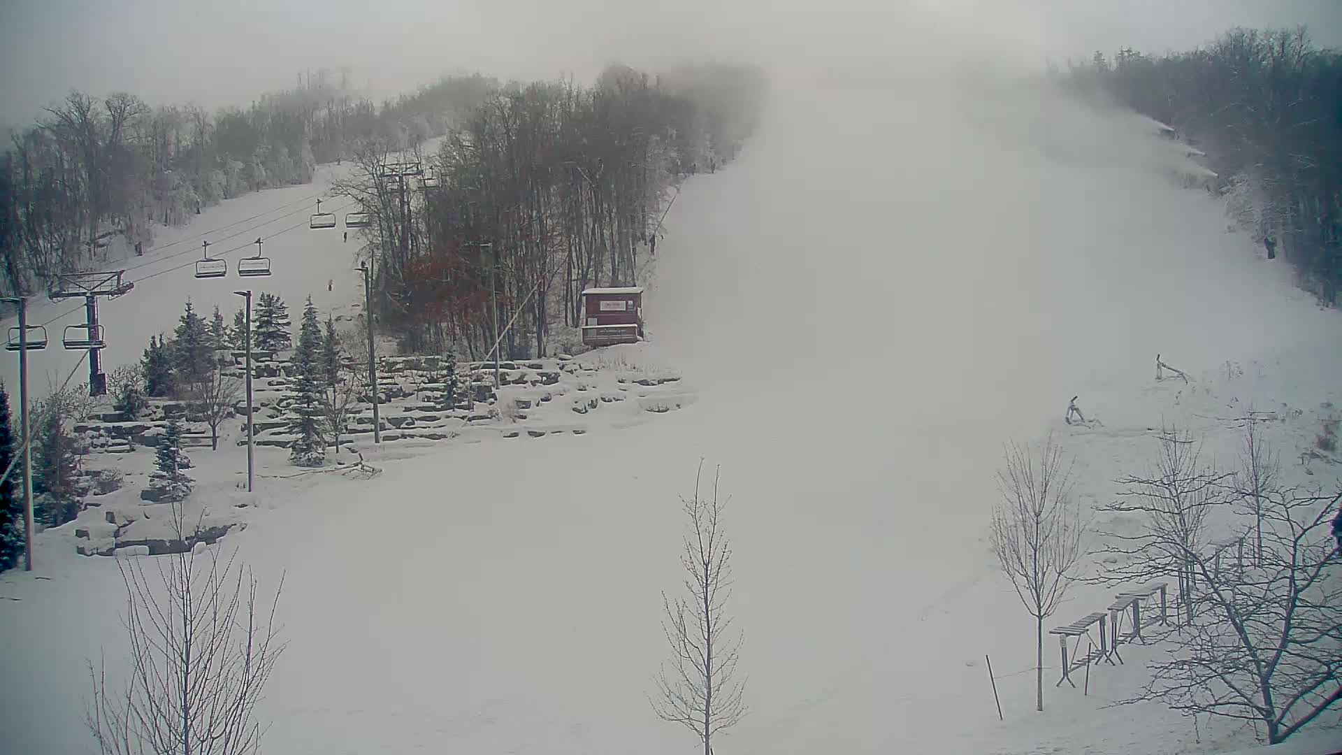 Blue Mountain Village Base Ski Slope and Ropeway Live Cam - Collingwood, Blue Mountains, Simcoe, Ontario, Canada