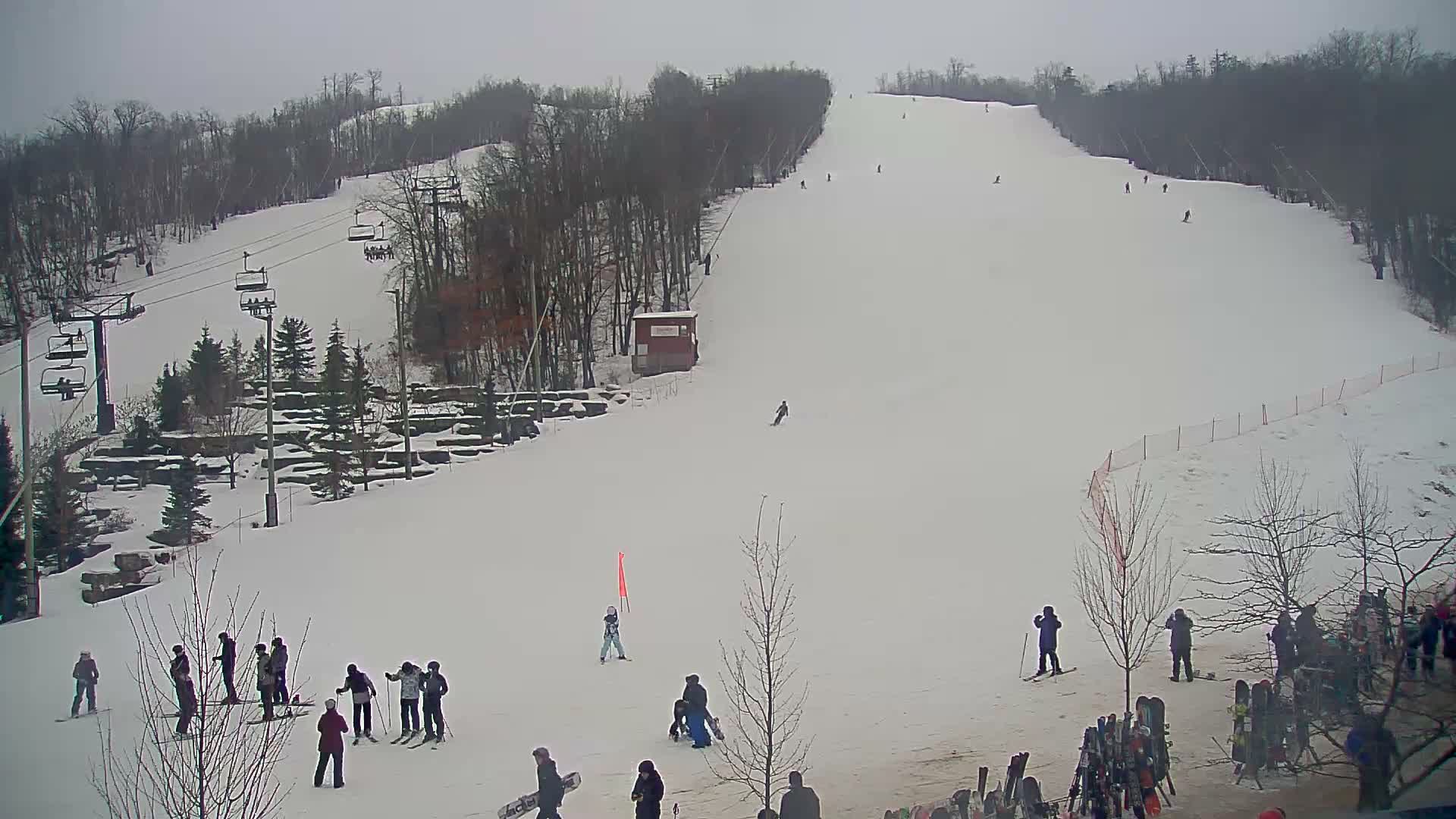 Blue Mountain Village Base Ski Slope and Ropeway Live Cam - Collingwood, Blue Mountains, Simcoe, Ontario, Canada
