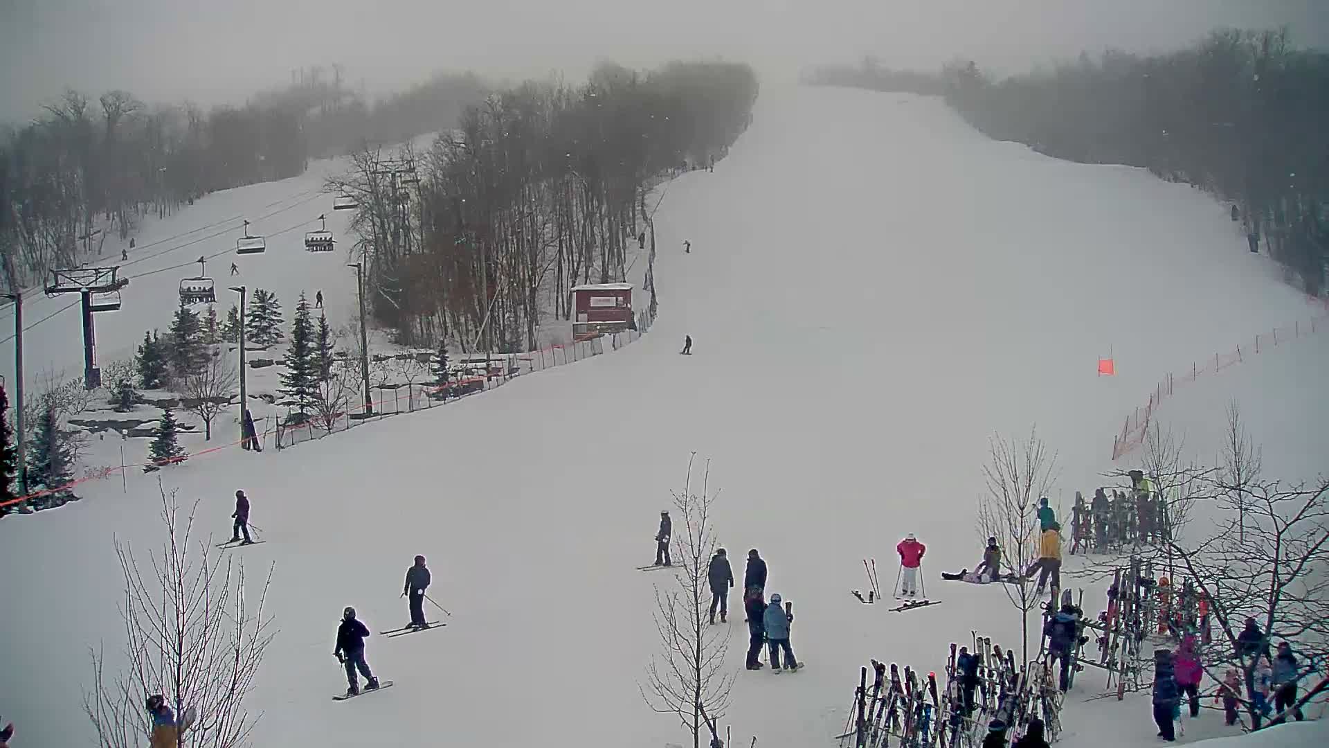 Blue Mountain Village Base Ski Slope and Ropeway Live Cam - Collingwood, Blue Mountains, Simcoe, Ontario, Canada