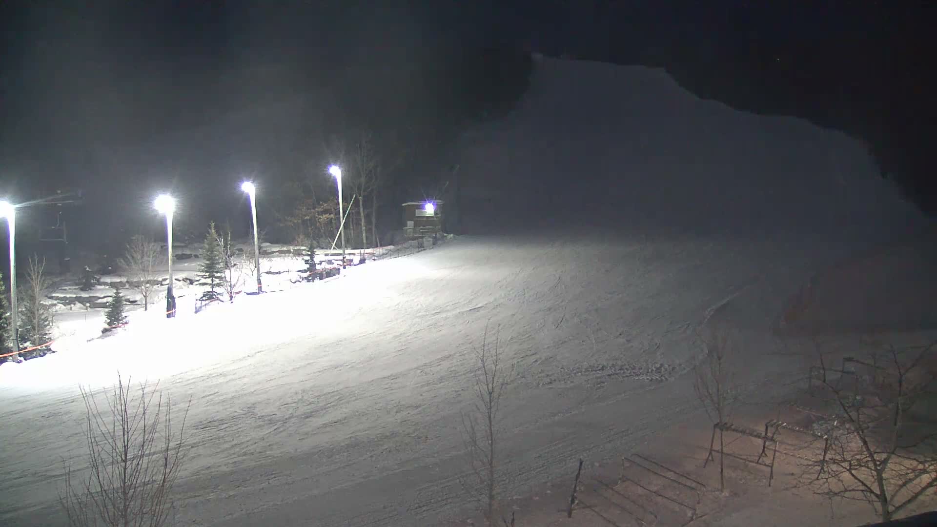 Blue Mountain Village Base Ski Slope and Ropeway Live Cam - Collingwood, Blue Mountains, Simcoe, Ontario, Canada