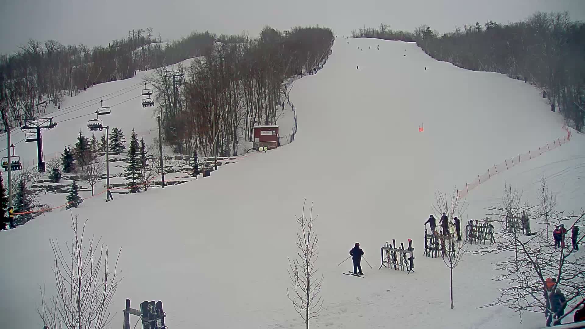 Blue Mountain Village Base Ski Slope and Ropeway Live Cam - Collingwood, Blue Mountains, Simcoe, Ontario, Canada