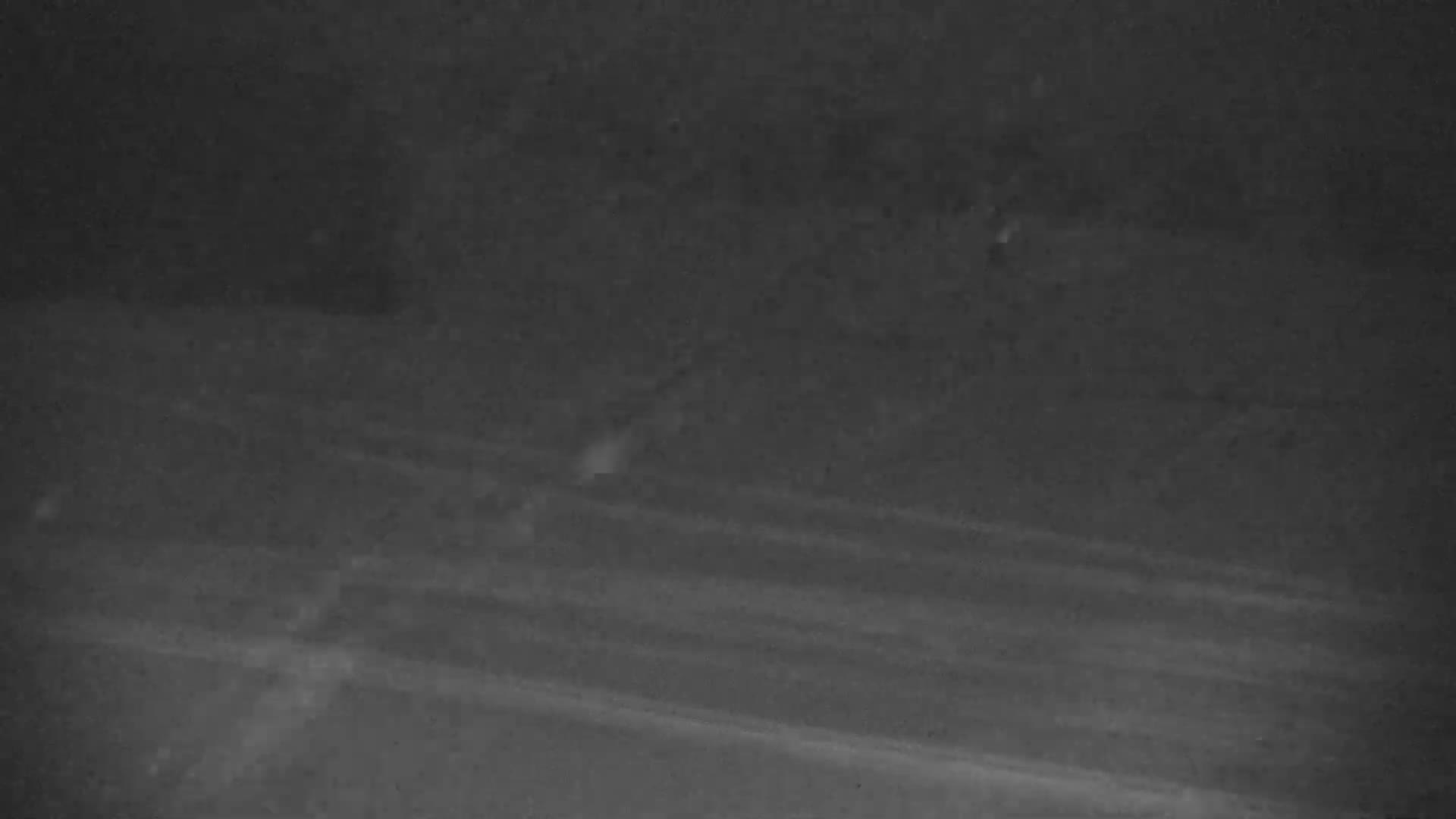 Blue Mountain South Base Ski Slopes & Cable Car Live Cam - Collingwood, Blue Mountains, Simcoe, Ontario, Canada