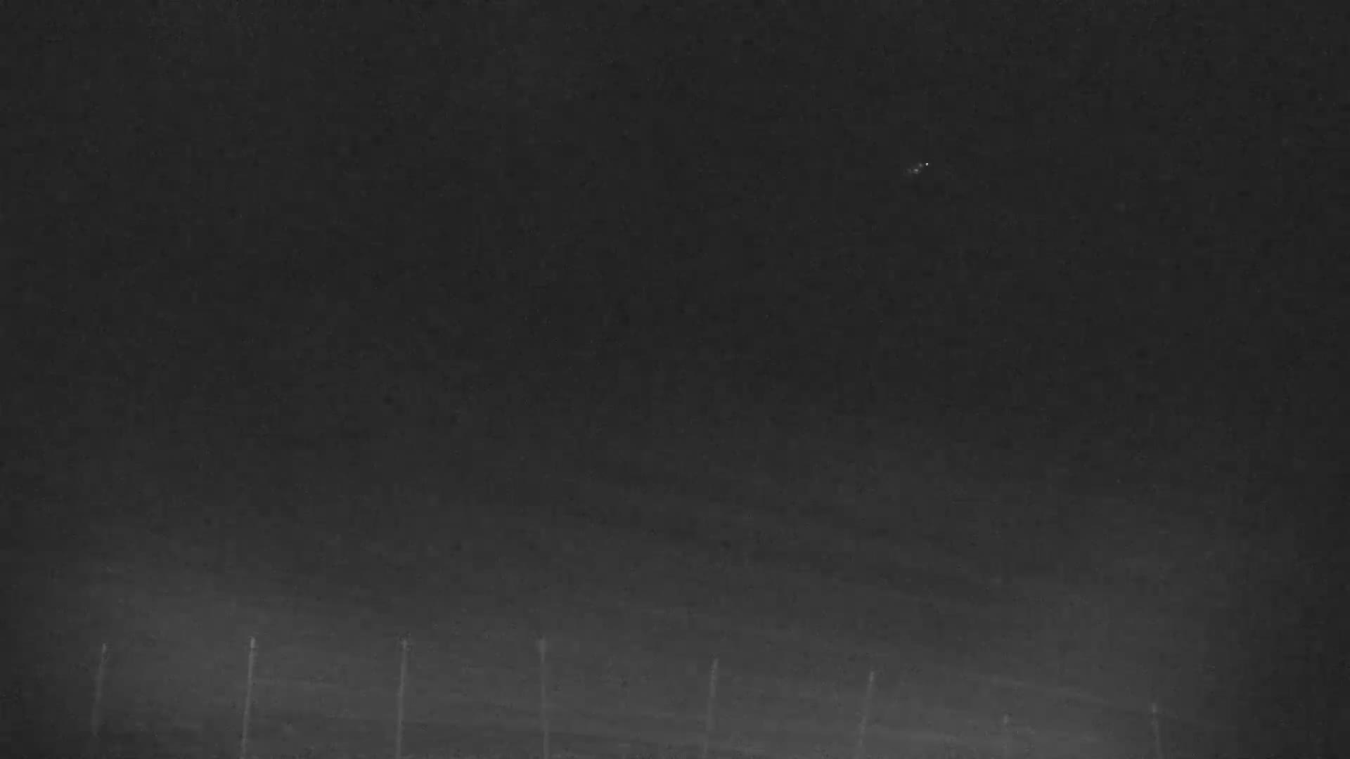 Blue Mountain South Base Ski Slopes & Cable Car Live Cam - Collingwood, Blue Mountains, Simcoe, Ontario, Canada