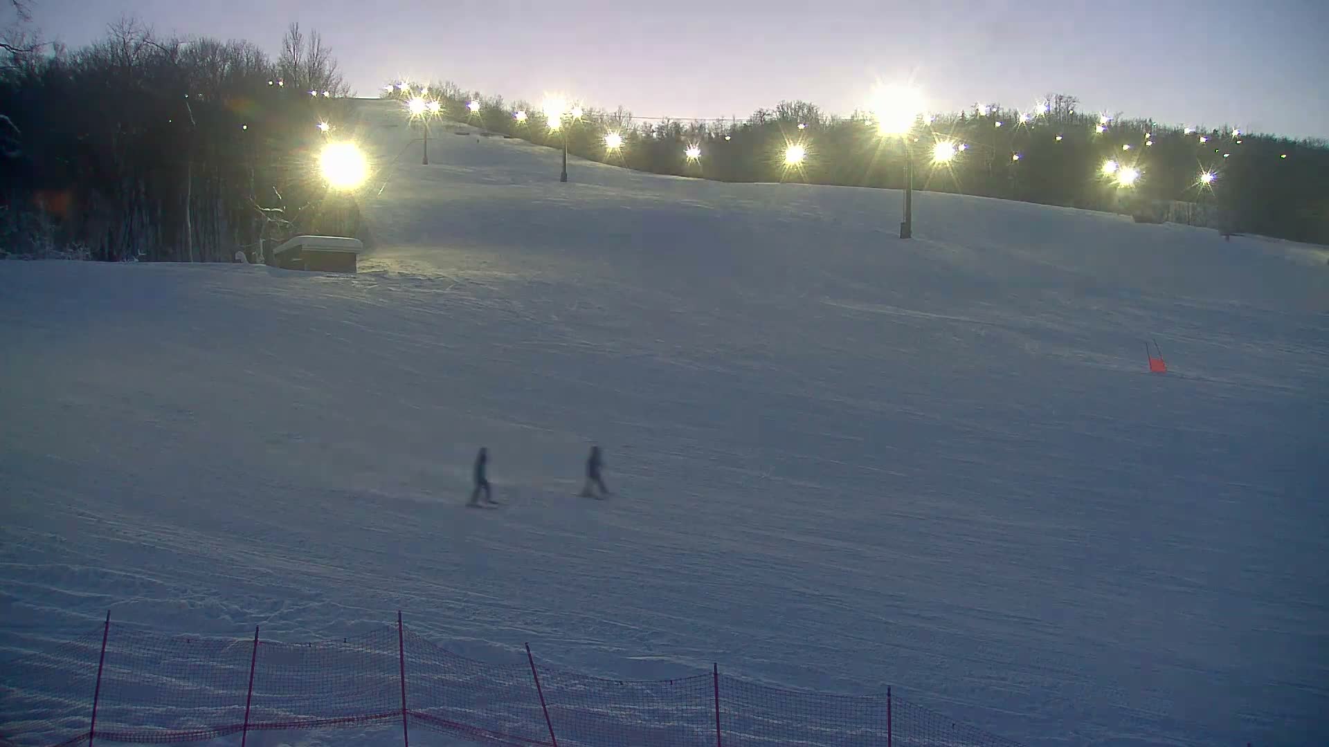 Blue Mountain South Base Ski Slopes & Cable Car Live Cam - Collingwood, Blue Mountains, Simcoe, Ontario, Canada
