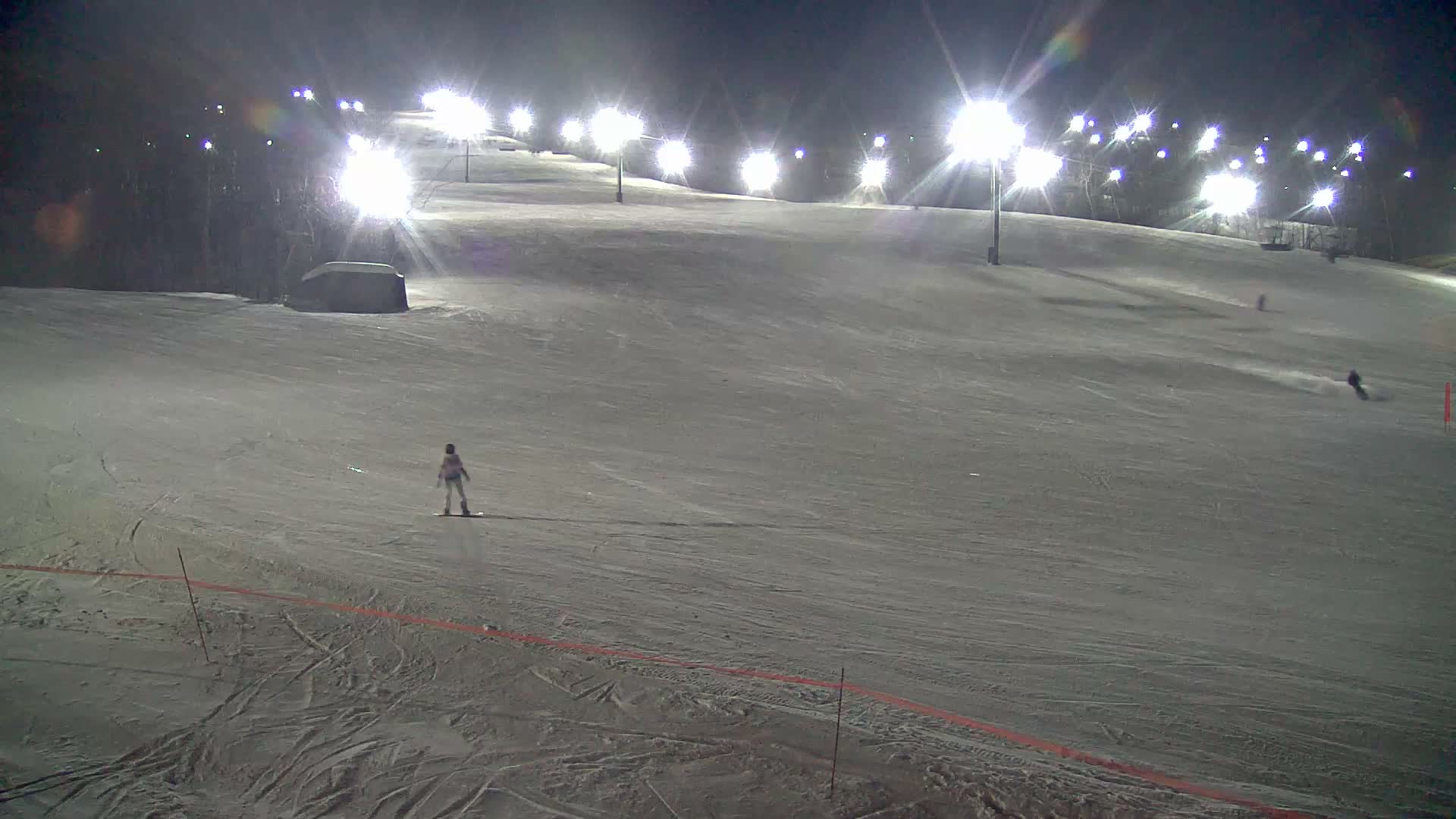 Blue Mountain South Base Ski Slopes & Cable Car Live Cam - Collingwood, Blue Mountains, Simcoe, Ontario, Canada