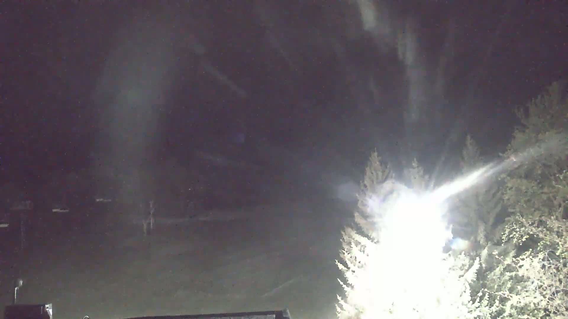 Blue Mountain Valley Base Ski Slopes Live Cam - Collingwood, Blue Mountains, Simcoe, Ontario, Canada