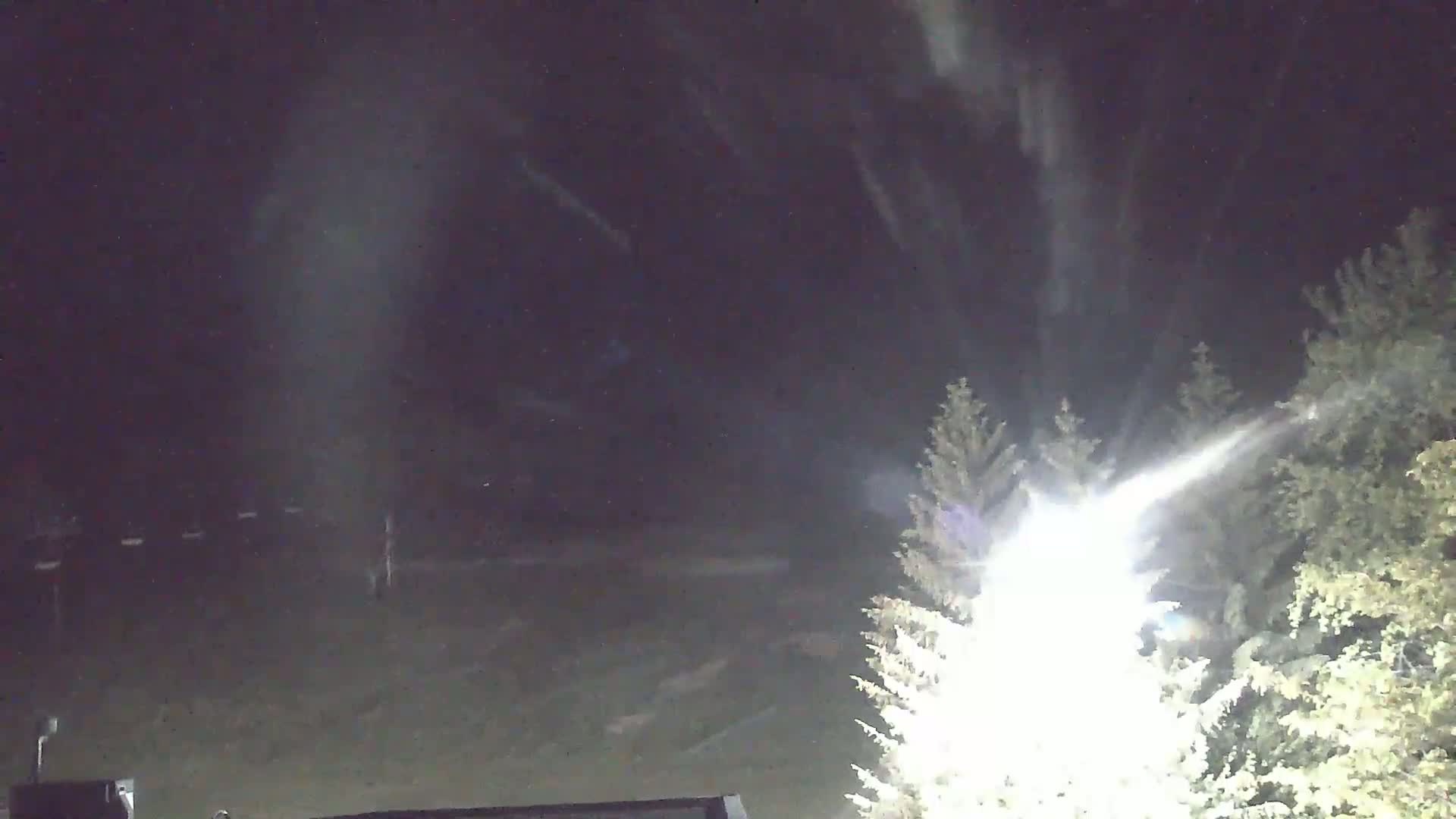 Blue Mountain Valley Base Ski Slopes Live Cam - Collingwood, Blue Mountains, Simcoe, Ontario, Canada