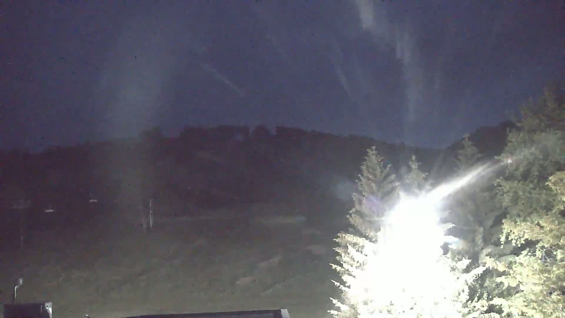 Blue Mountain Valley Base Ski Slopes Live Cam - Collingwood, Blue Mountains, Simcoe, Ontario, Canada
