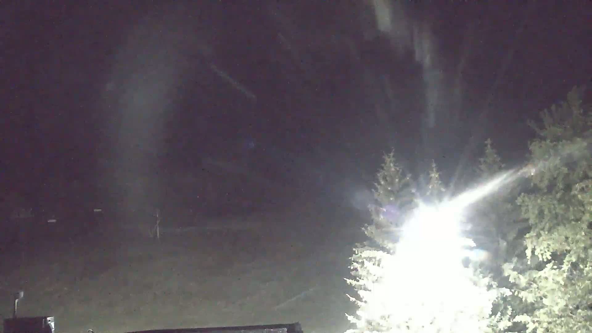 Blue Mountain Valley Base Ski Slopes Live Cam - Collingwood, Blue Mountains, Simcoe, Ontario, Canada