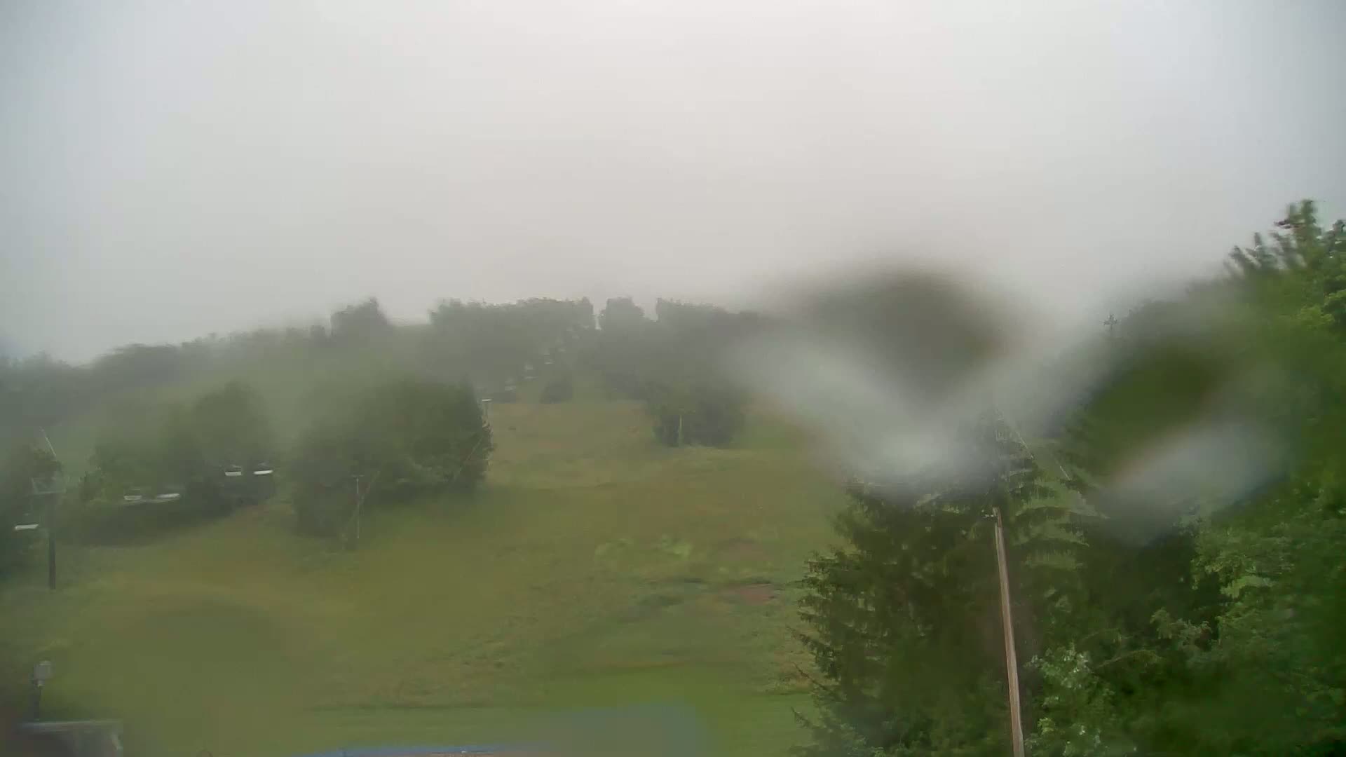Blue Mountain Valley Base Ski Slopes Live Cam - Collingwood, Blue Mountains, Simcoe, Ontario, Canada