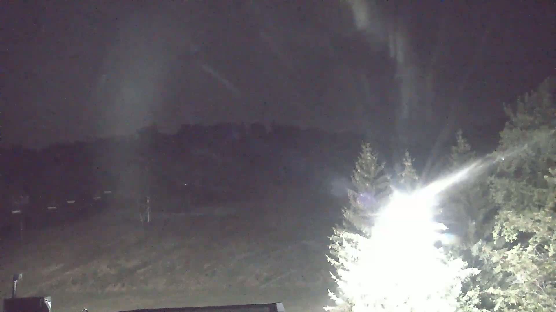 Blue Mountain Valley Base Ski Slopes Live Cam - Collingwood, Blue Mountains, Simcoe, Ontario, Canada