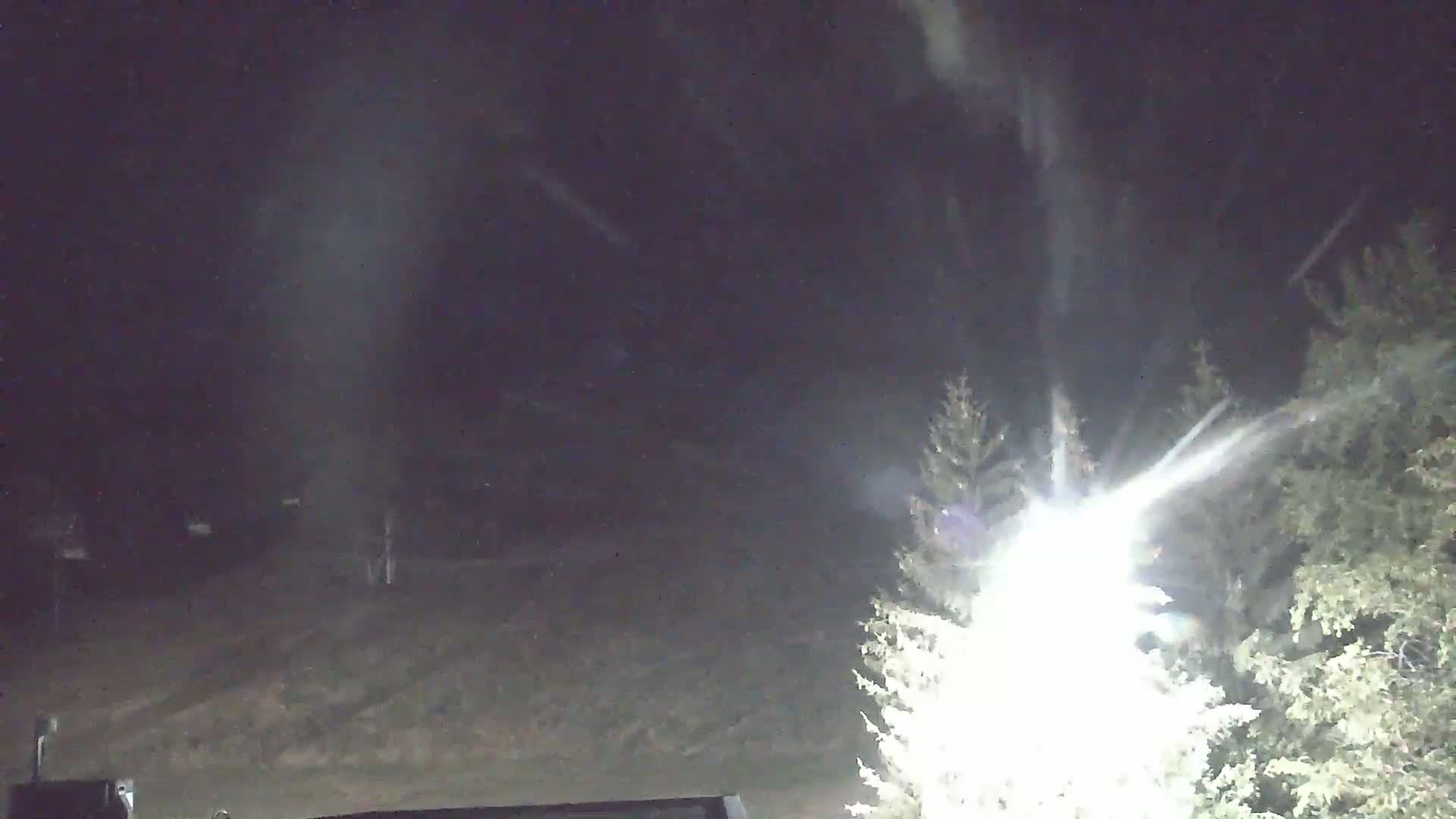 Blue Mountain Valley Base Ski Slopes Live Cam - Collingwood, Blue Mountains, Simcoe, Ontario, Canada