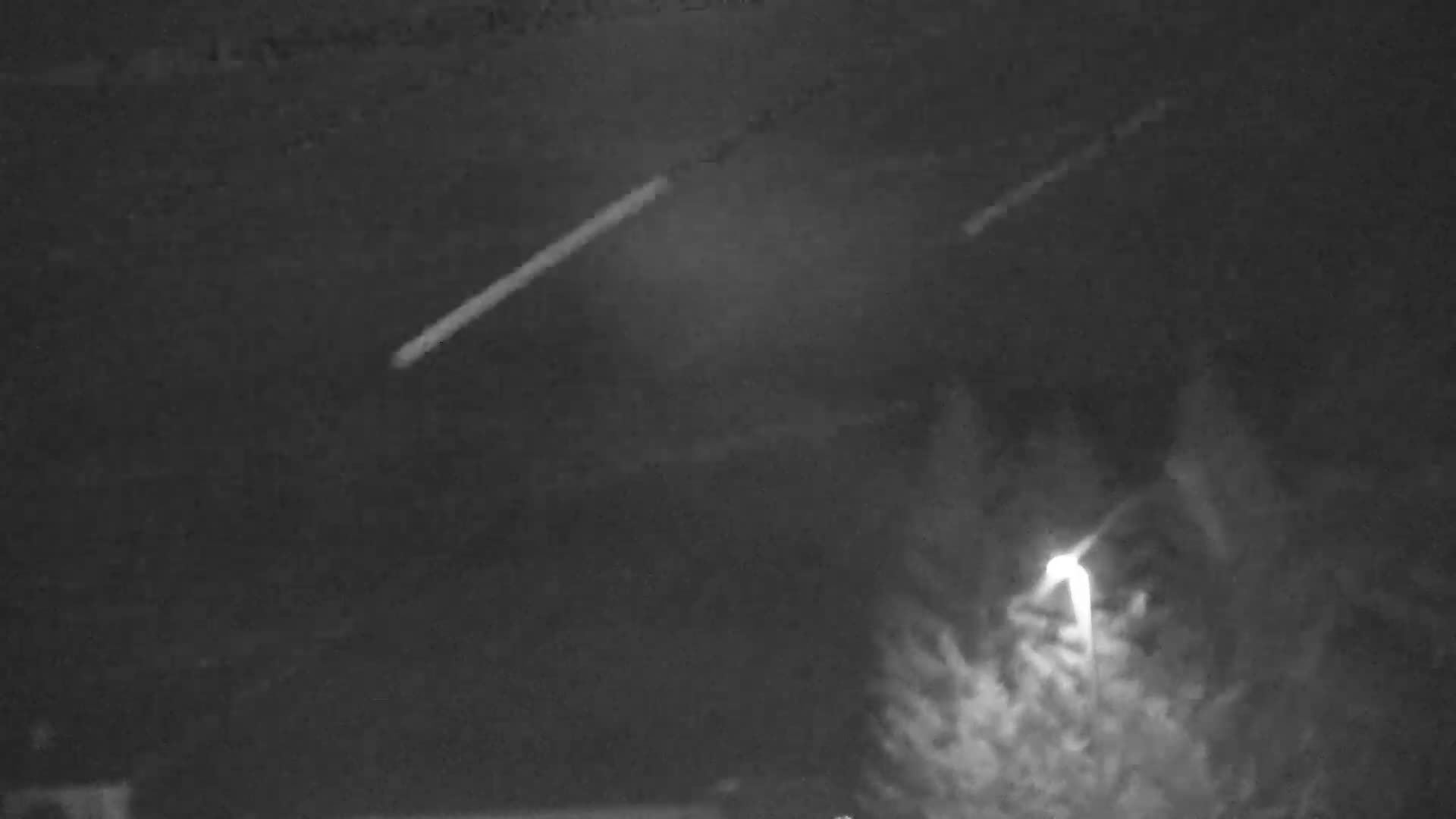 Blue Mountain Valley Base Ski Slopes Live Cam - Collingwood, Blue Mountains, Simcoe, Ontario, Canada