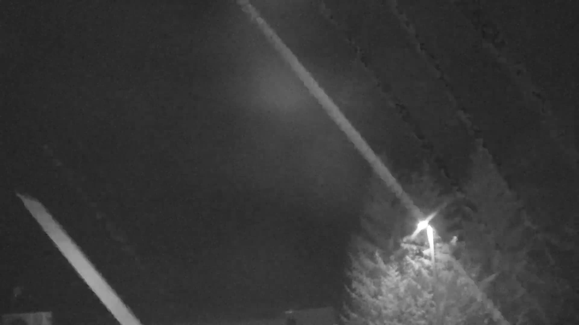 Blue Mountain Valley Base Ski Slopes Live Cam - Collingwood, Blue Mountains, Simcoe, Ontario, Canada