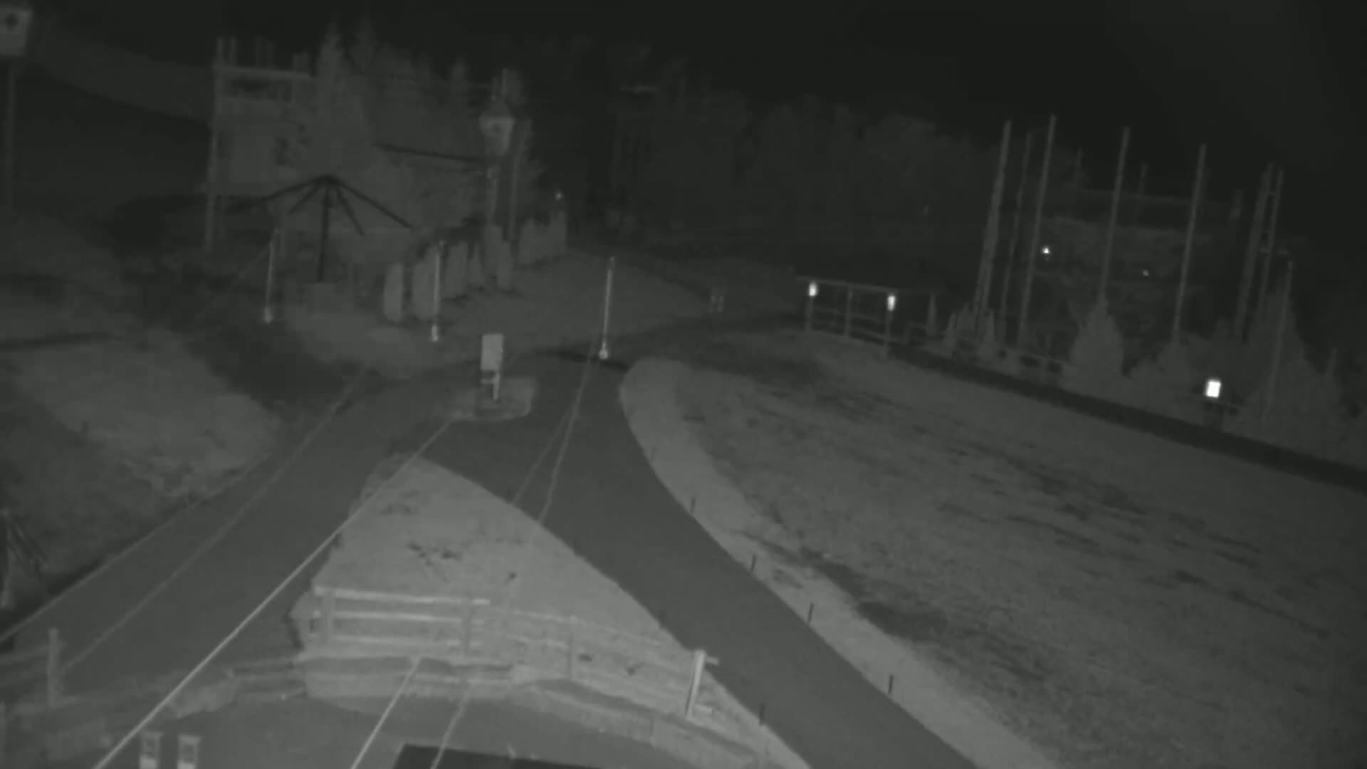 Blue Mountain Village Hotel Area & Collingwood City Skyline Live Cam - Collingwood, Blue Mountains, Simcoe, Ontario, Canada