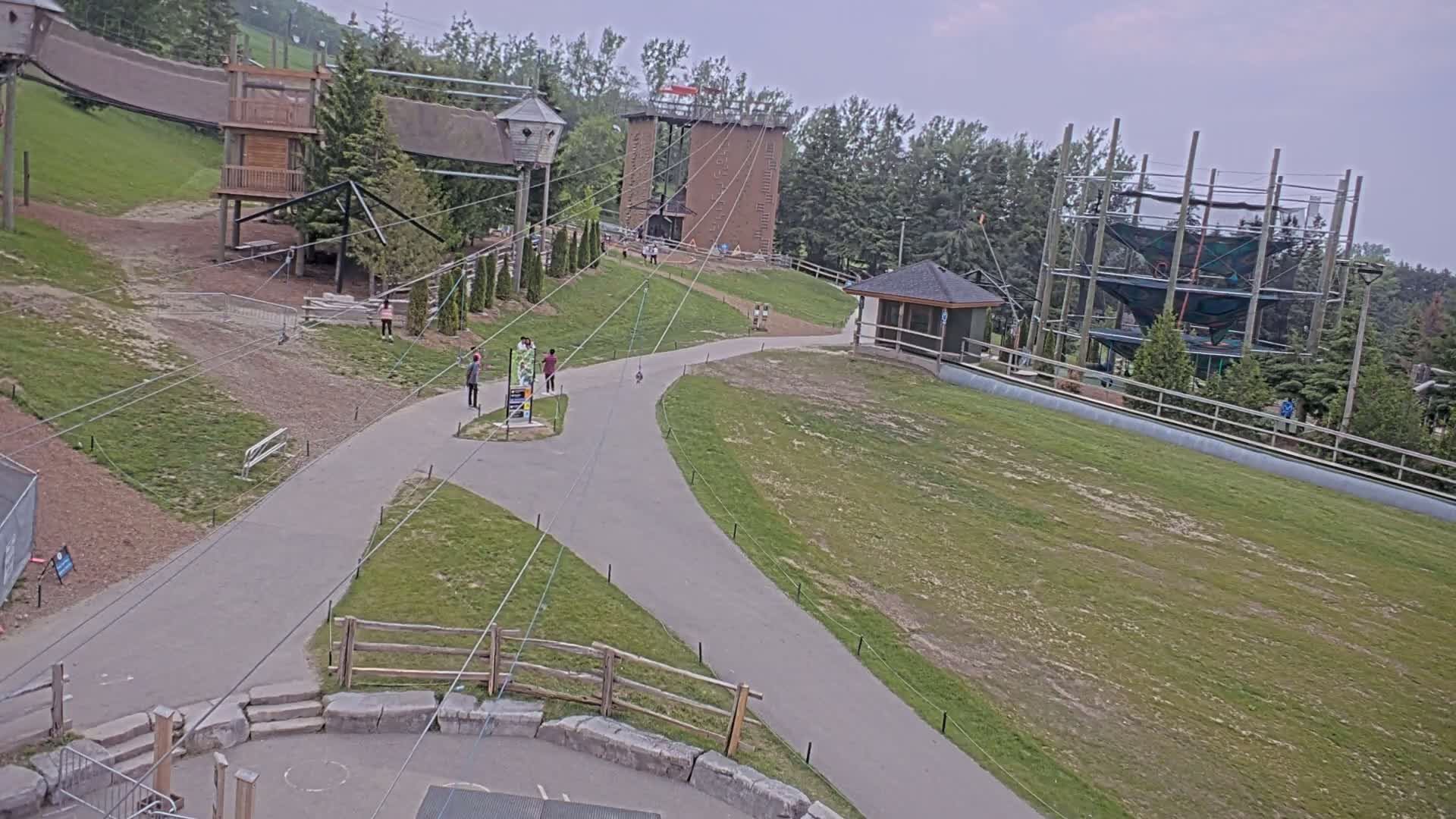 Blue Mountain Village Hotel Area & Collingwood City Skyline Live Cam - Collingwood, Blue Mountains, Simcoe, Ontario, Canada