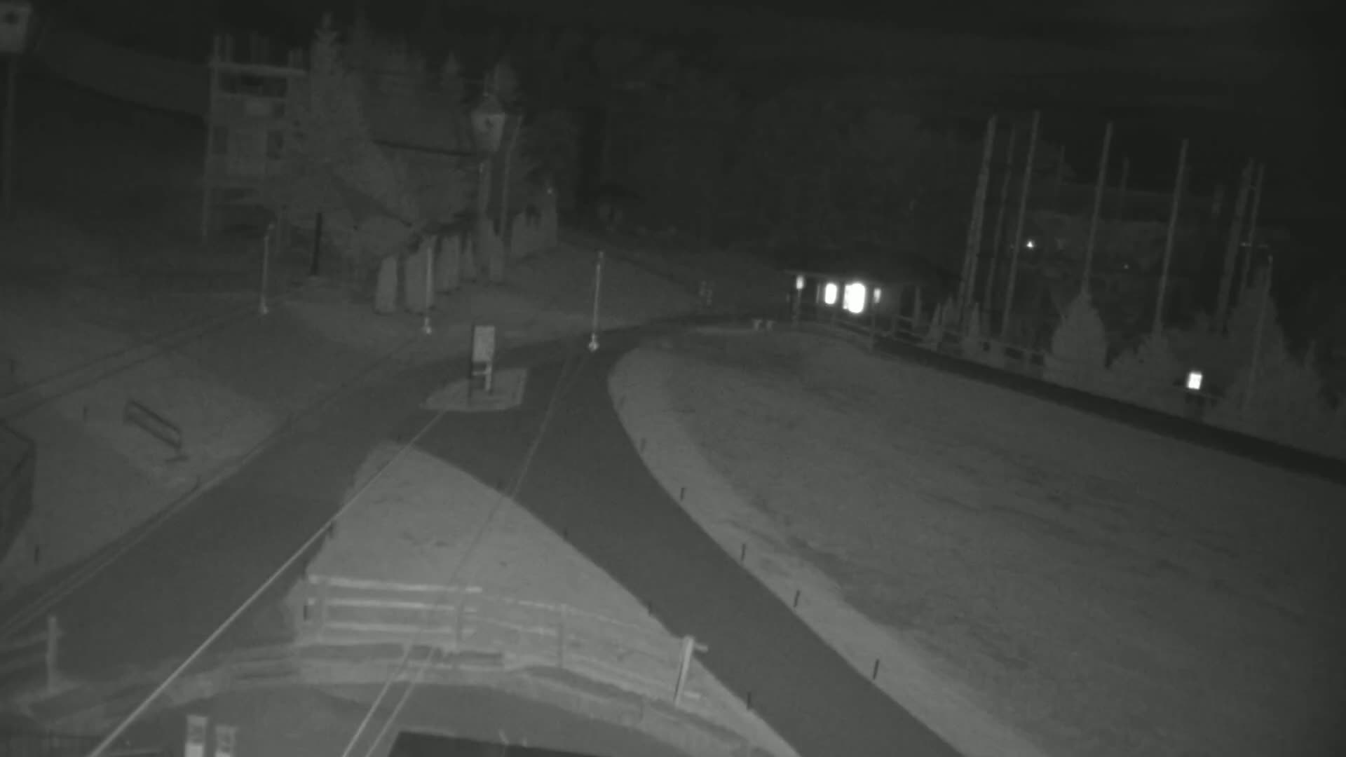 Blue Mountain Village Hotel Area & Collingwood City Skyline Live Cam - Collingwood, Blue Mountains, Simcoe, Ontario, Canada