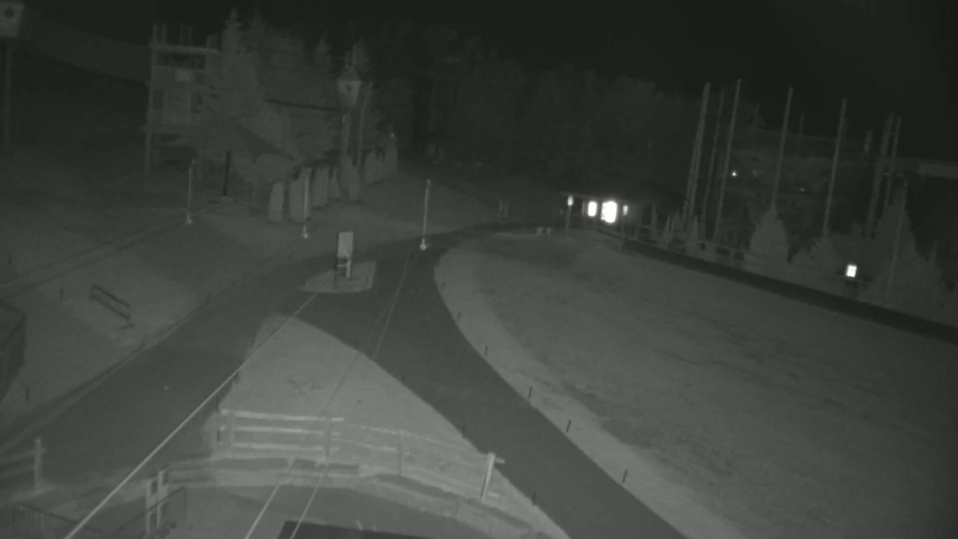 Blue Mountain Village Hotel Area & Collingwood City Skyline Live Cam - Collingwood, Blue Mountains, Simcoe, Ontario, Canada