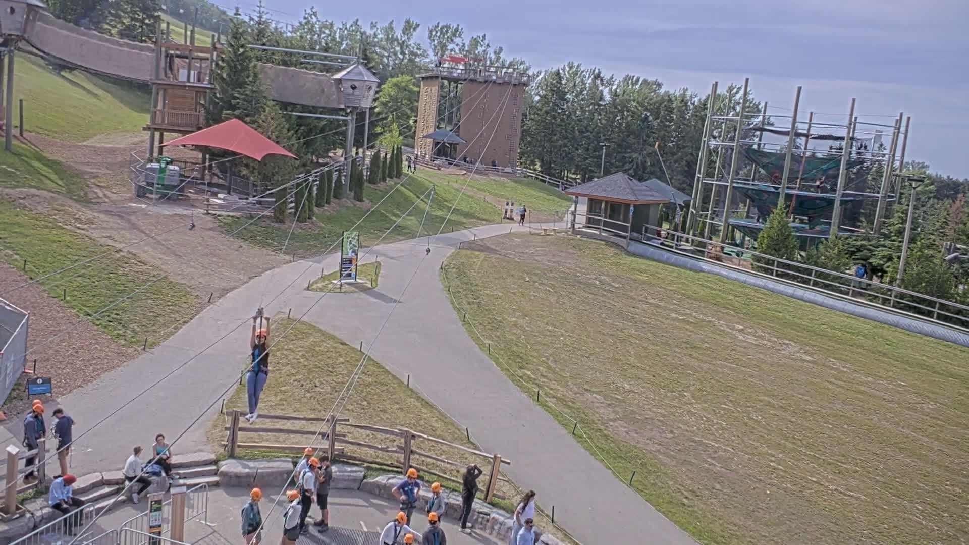 Blue Mountain Village Hotel Area & Collingwood City Skyline Live Cam - Collingwood, Blue Mountains, Simcoe, Ontario, Canada