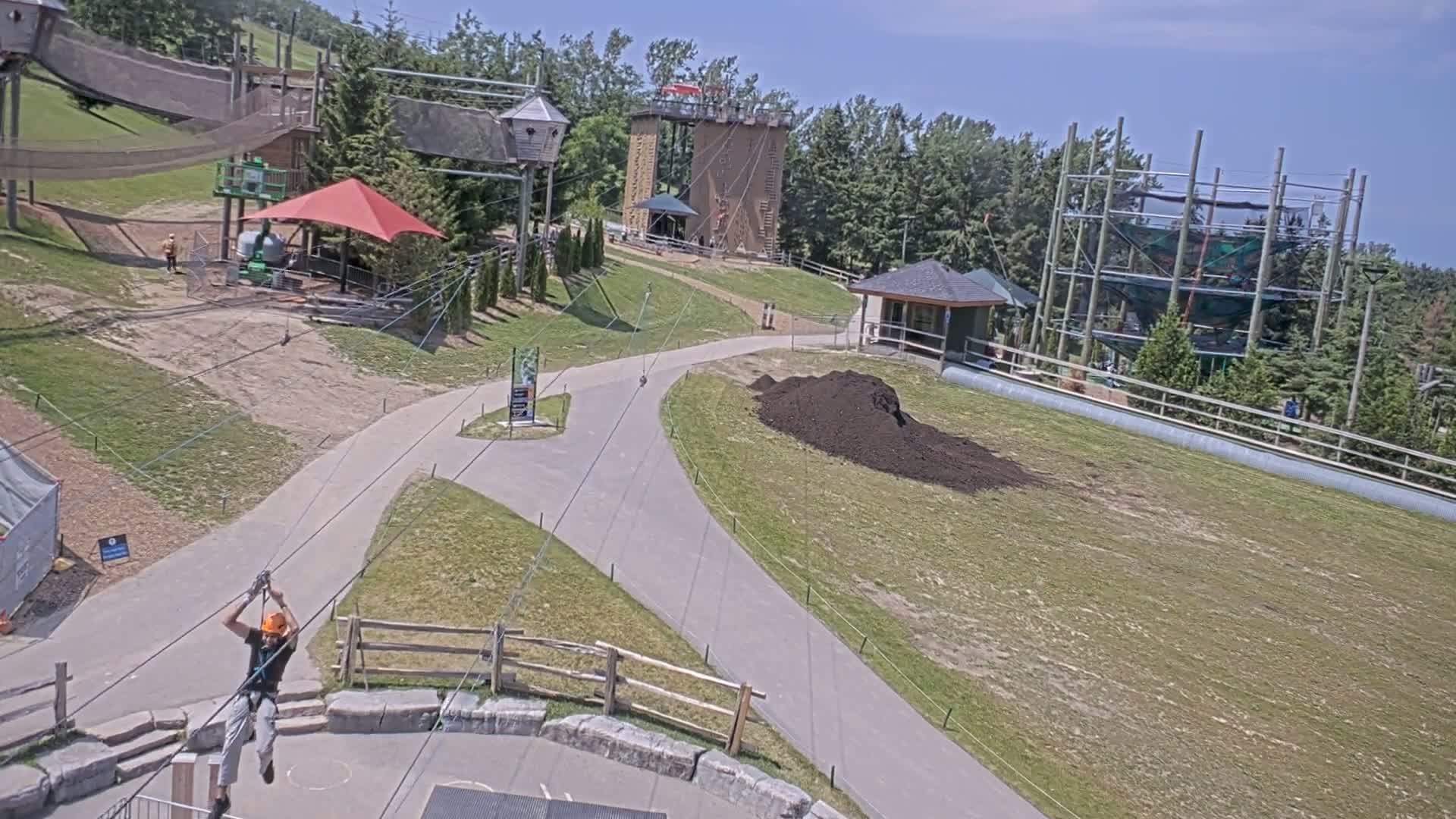 Blue Mountain Village Hotel Area & Collingwood City Skyline Live Cam - Collingwood, Blue Mountains, Simcoe, Ontario, Canada