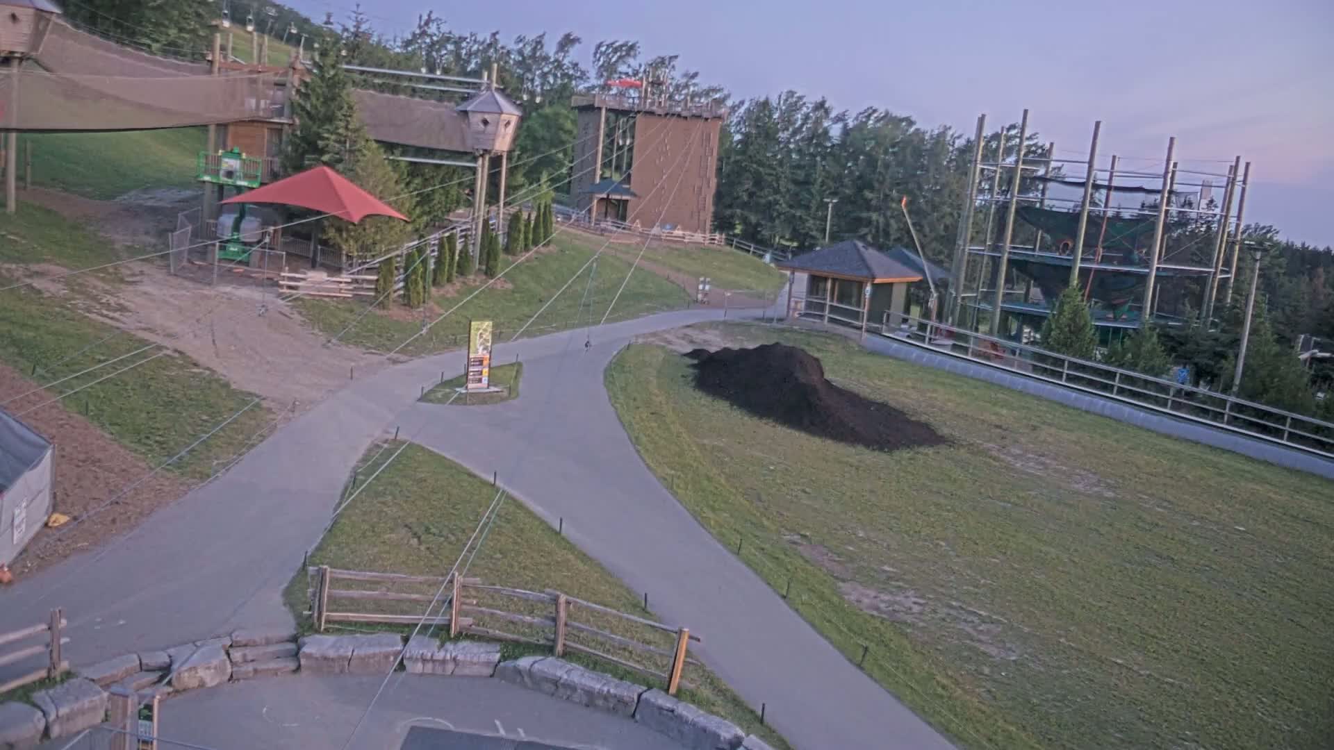 Blue Mountain Village Hotel Area & Collingwood City Skyline Live Cam - Collingwood, Blue Mountains, Simcoe, Ontario, Canada