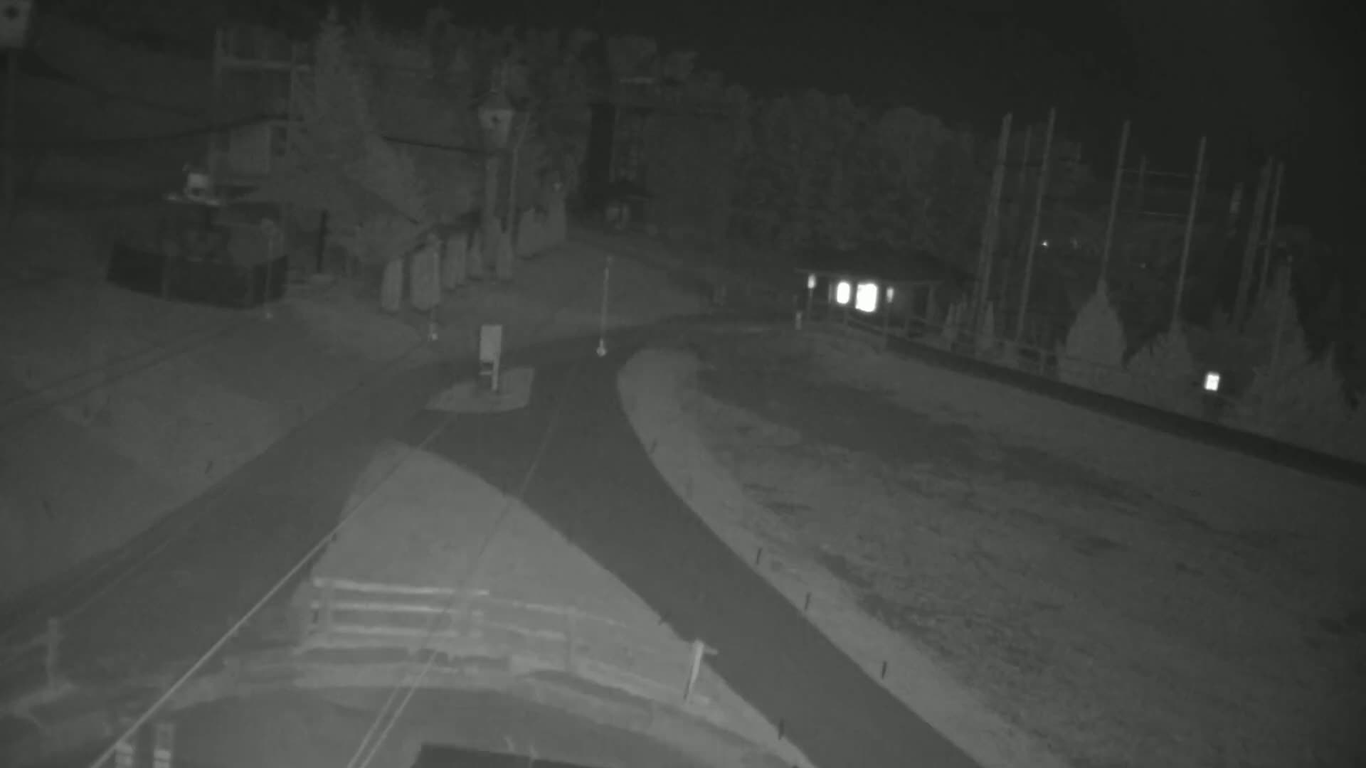 Blue Mountain Village Hotel Area & Collingwood City Skyline Live Cam - Collingwood, Blue Mountains, Simcoe, Ontario, Canada