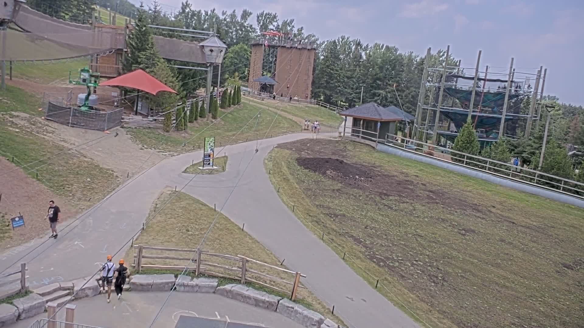 Blue Mountain Village Hotel Area & Collingwood City Skyline Live Cam - Collingwood, Blue Mountains, Simcoe, Ontario, Canada