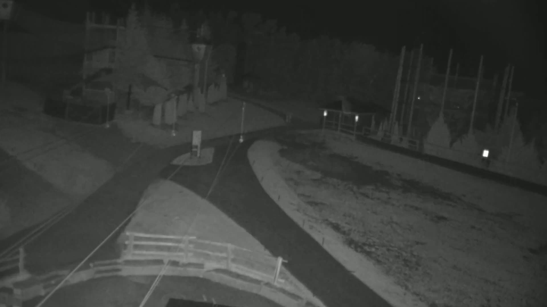 Blue Mountain Village Hotel Area & Collingwood City Skyline Live Cam - Collingwood, Blue Mountains, Simcoe, Ontario, Canada
