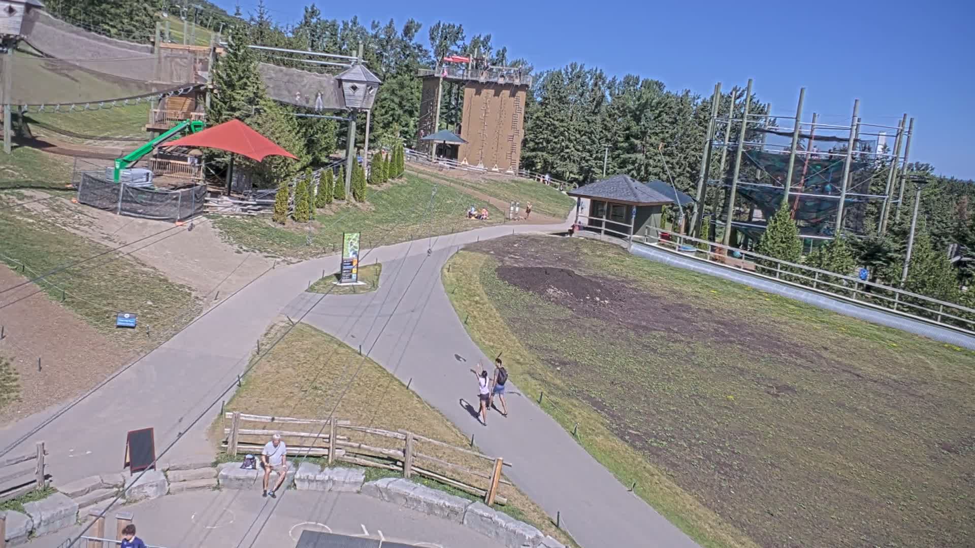 Blue Mountain Village Hotel Area & Collingwood City Skyline Live Cam - Collingwood, Blue Mountains, Simcoe, Ontario, Canada
