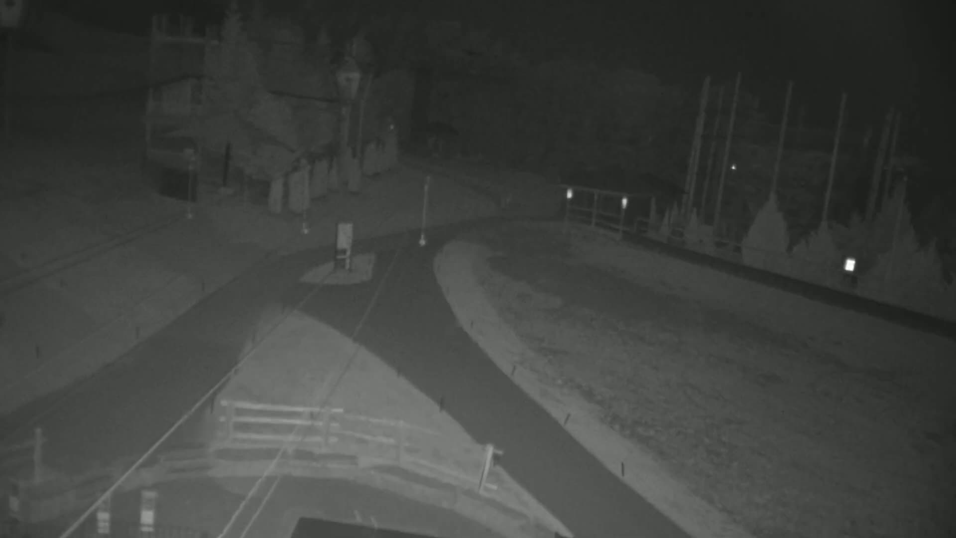 Blue Mountain Village Hotel Area & Collingwood City Skyline Live Cam - Collingwood, Blue Mountains, Simcoe, Ontario, Canada