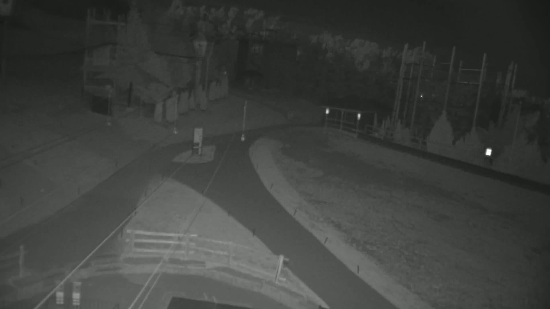 Blue Mountain Village Hotel Area & Collingwood City Skyline Live Cam - Collingwood, Blue Mountains, Simcoe, Ontario, Canada