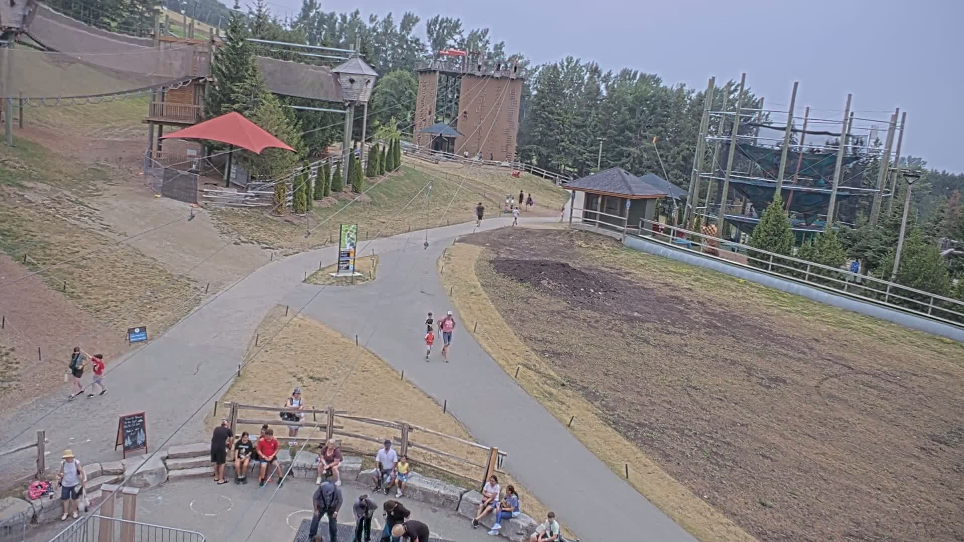 Blue Mountain Village Hotel Area & Collingwood City Skyline Live Cam - Collingwood, Blue Mountains, Simcoe, Ontario, Canada