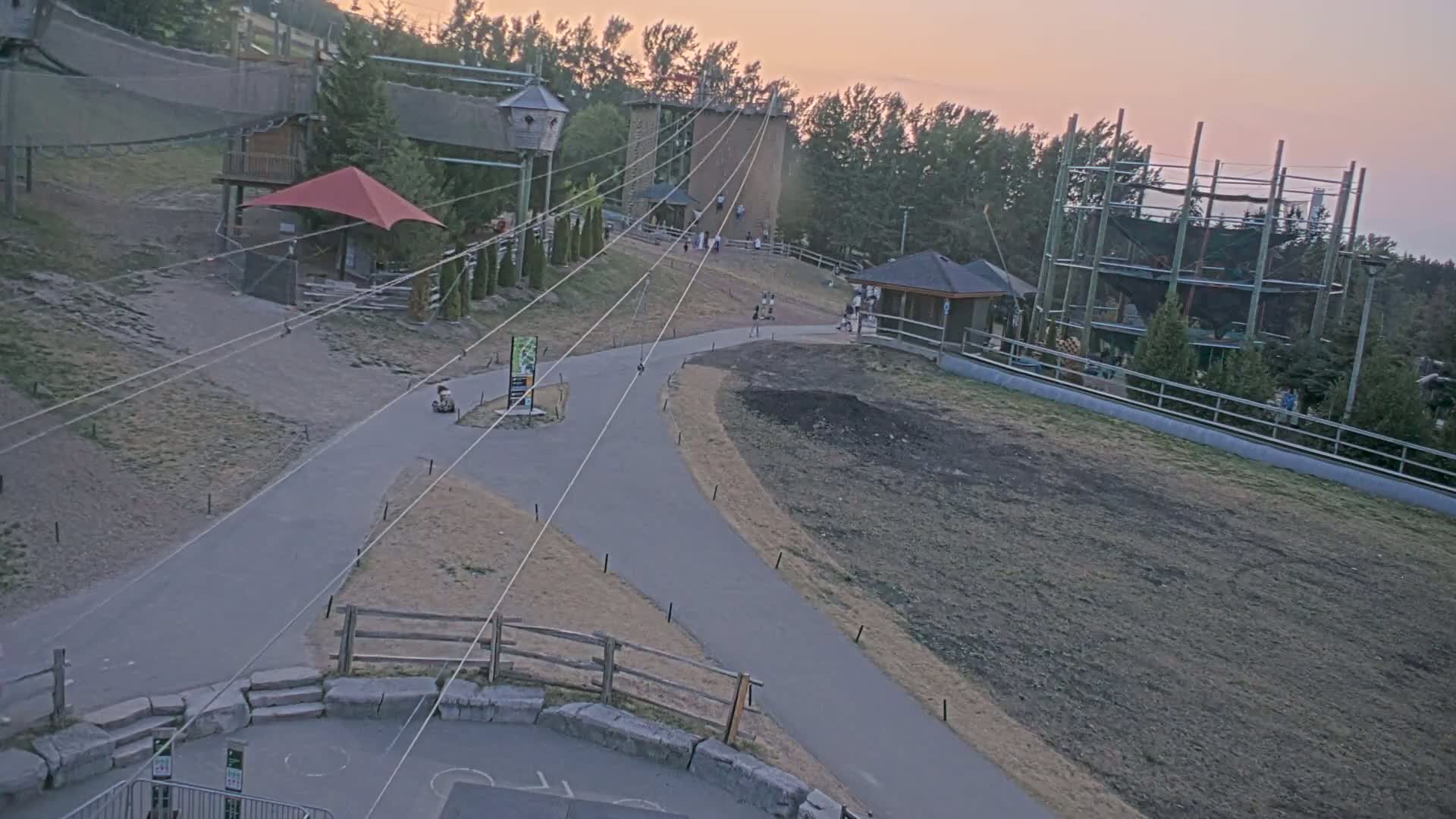 Blue Mountain Village Hotel Area & Collingwood City Skyline Live Cam - Collingwood, Blue Mountains, Simcoe, Ontario, Canada