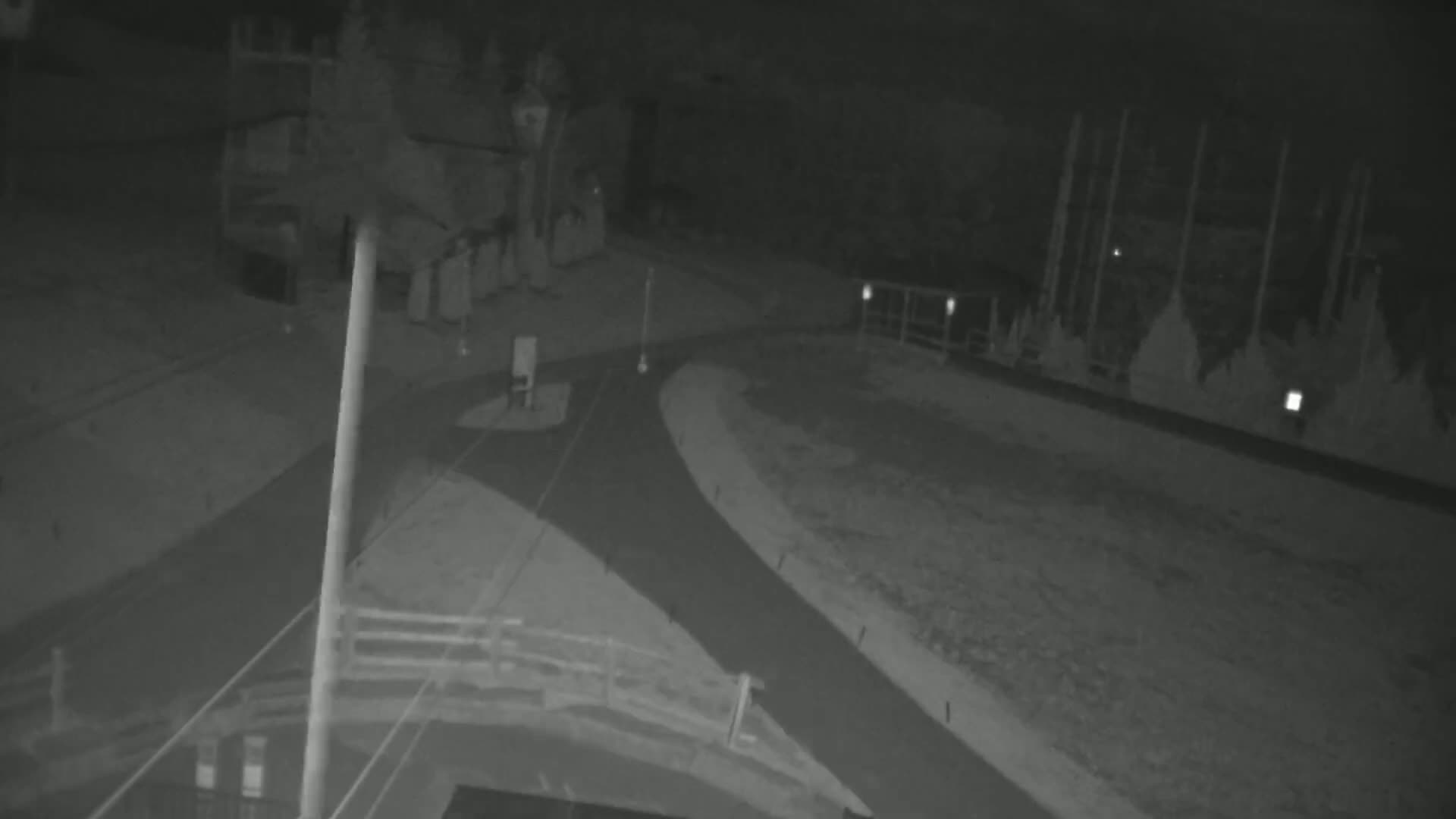 Blue Mountain Village Hotel Area & Collingwood City Skyline Live Cam - Collingwood, Blue Mountains, Simcoe, Ontario, Canada