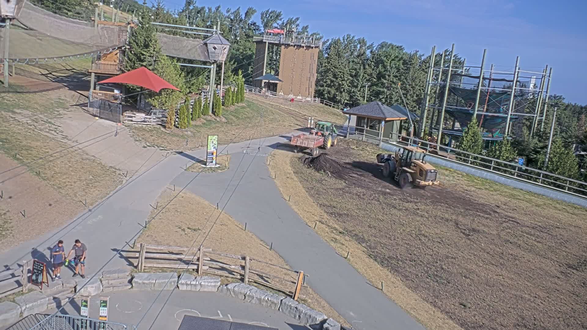Blue Mountain Village Hotel Area & Collingwood City Skyline Live Cam - Collingwood, Blue Mountains, Simcoe, Ontario, Canada