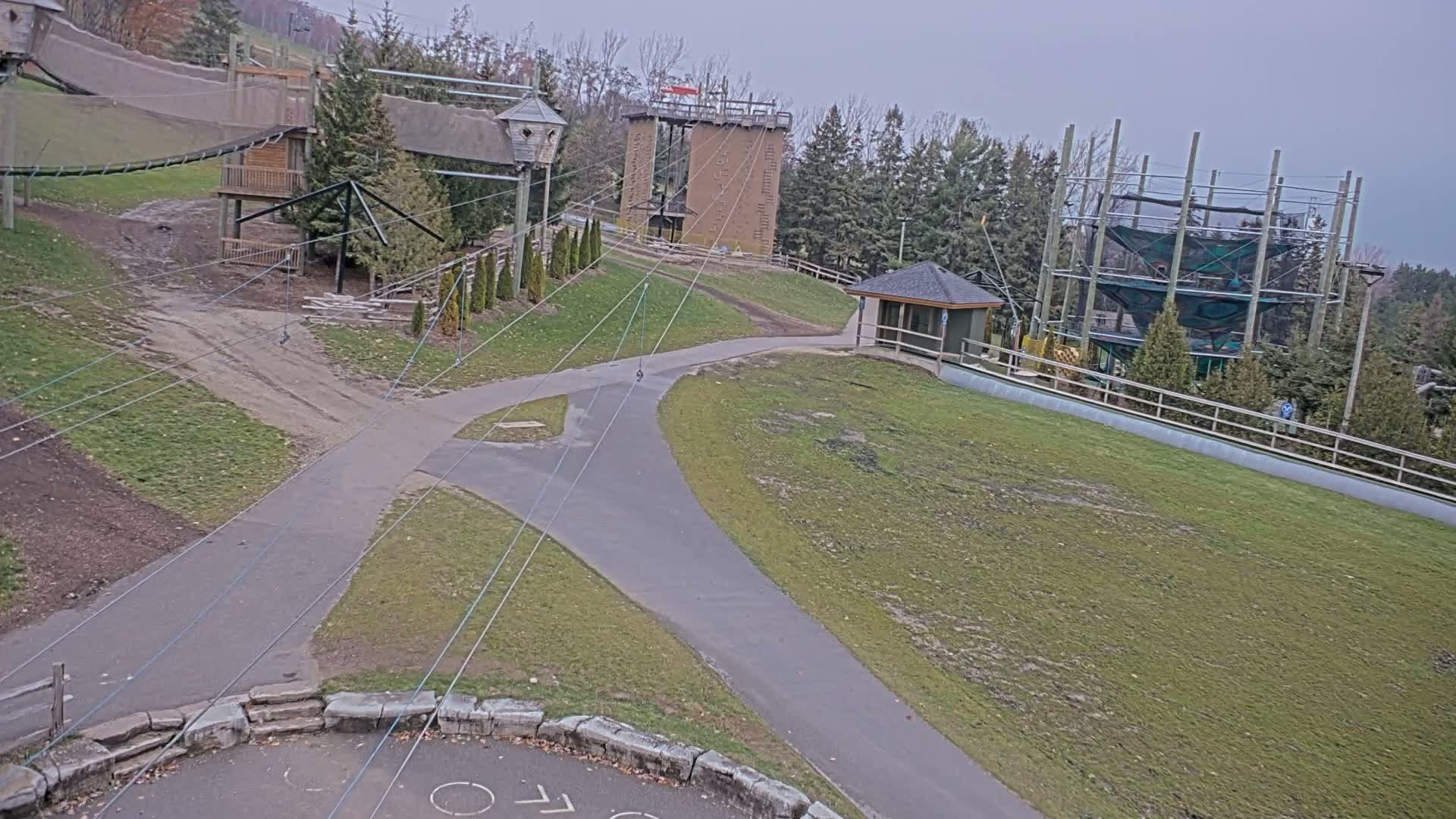 Blue Mountain Village Hotel Area & Collingwood City Skyline Live Cam - Collingwood, Blue Mountains, Simcoe, Ontario, Canada